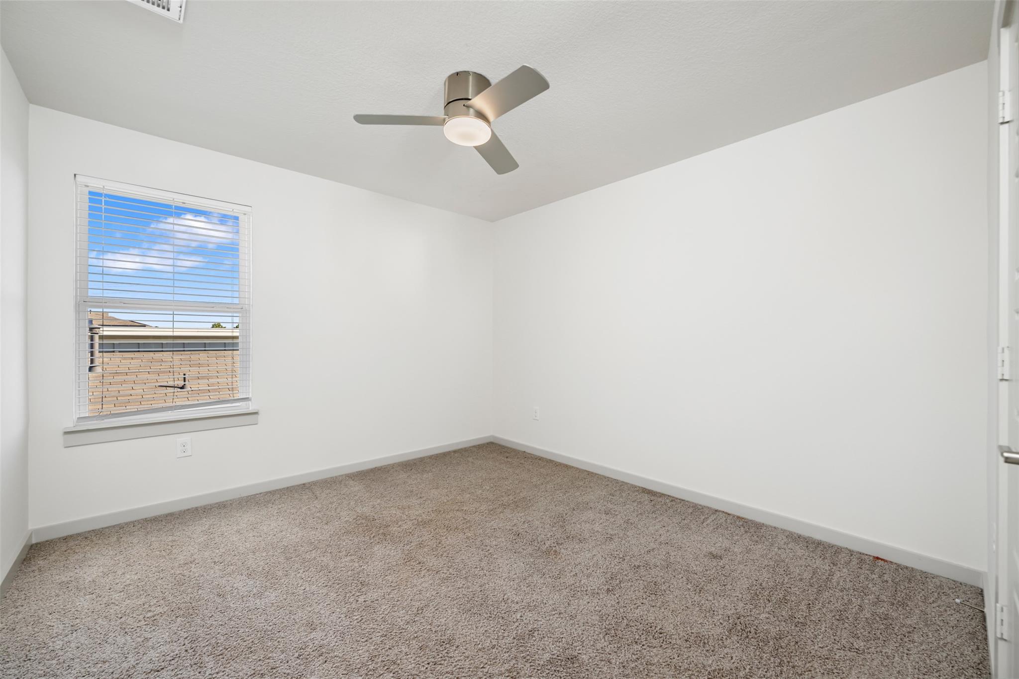 8301 Mimi Ln Property Photo 25
