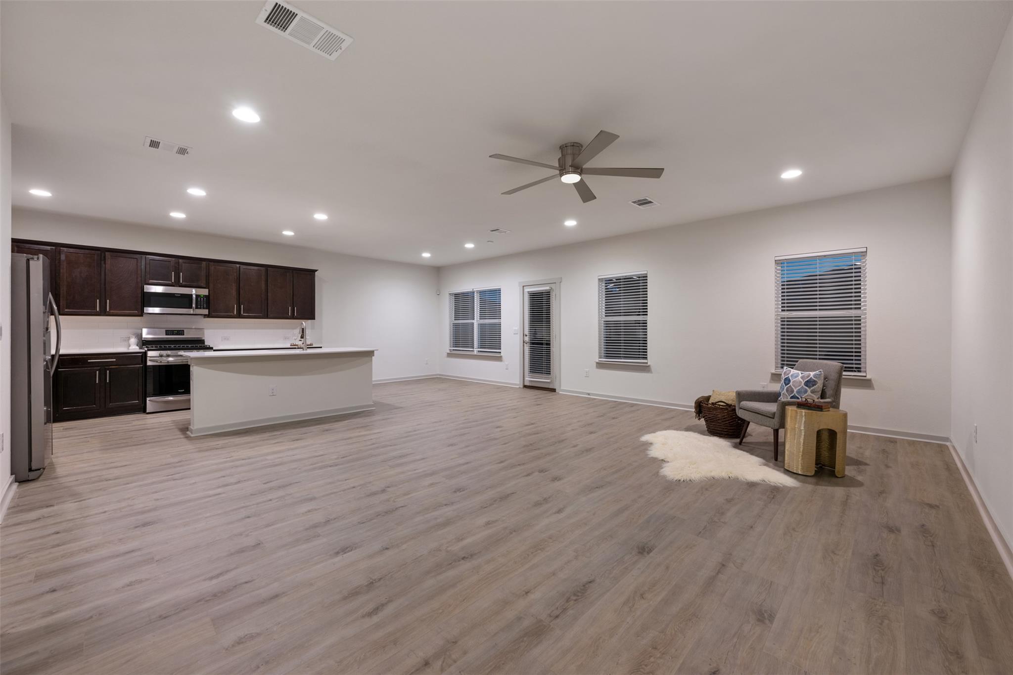 8301 Mimi Ln Property Photo 31
