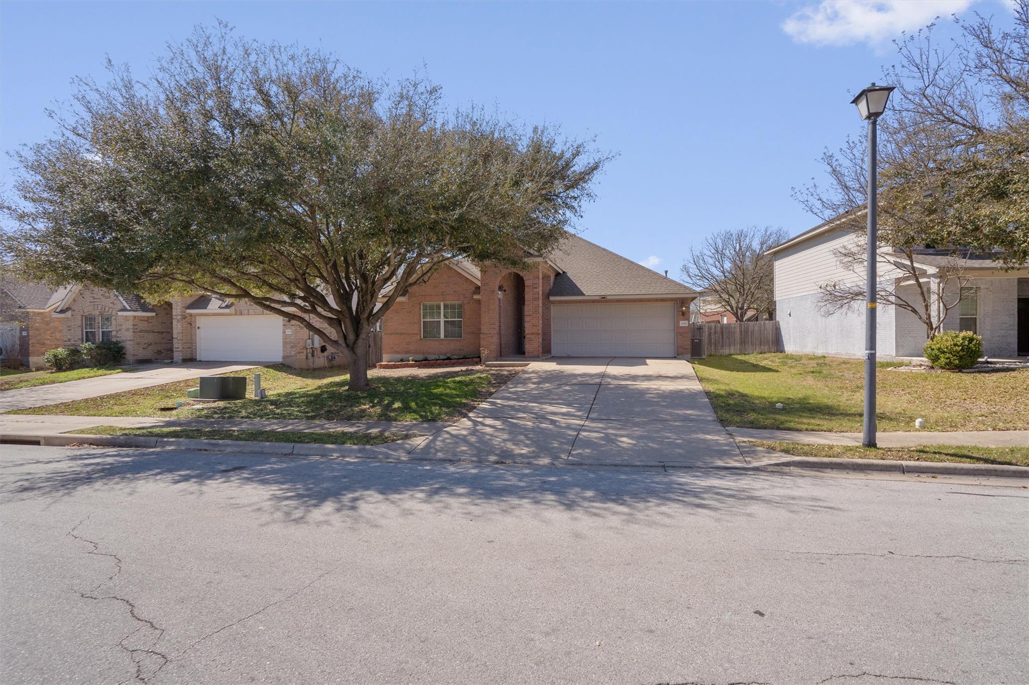 2801 Kickapoo Cavern Dr Property Photo 3