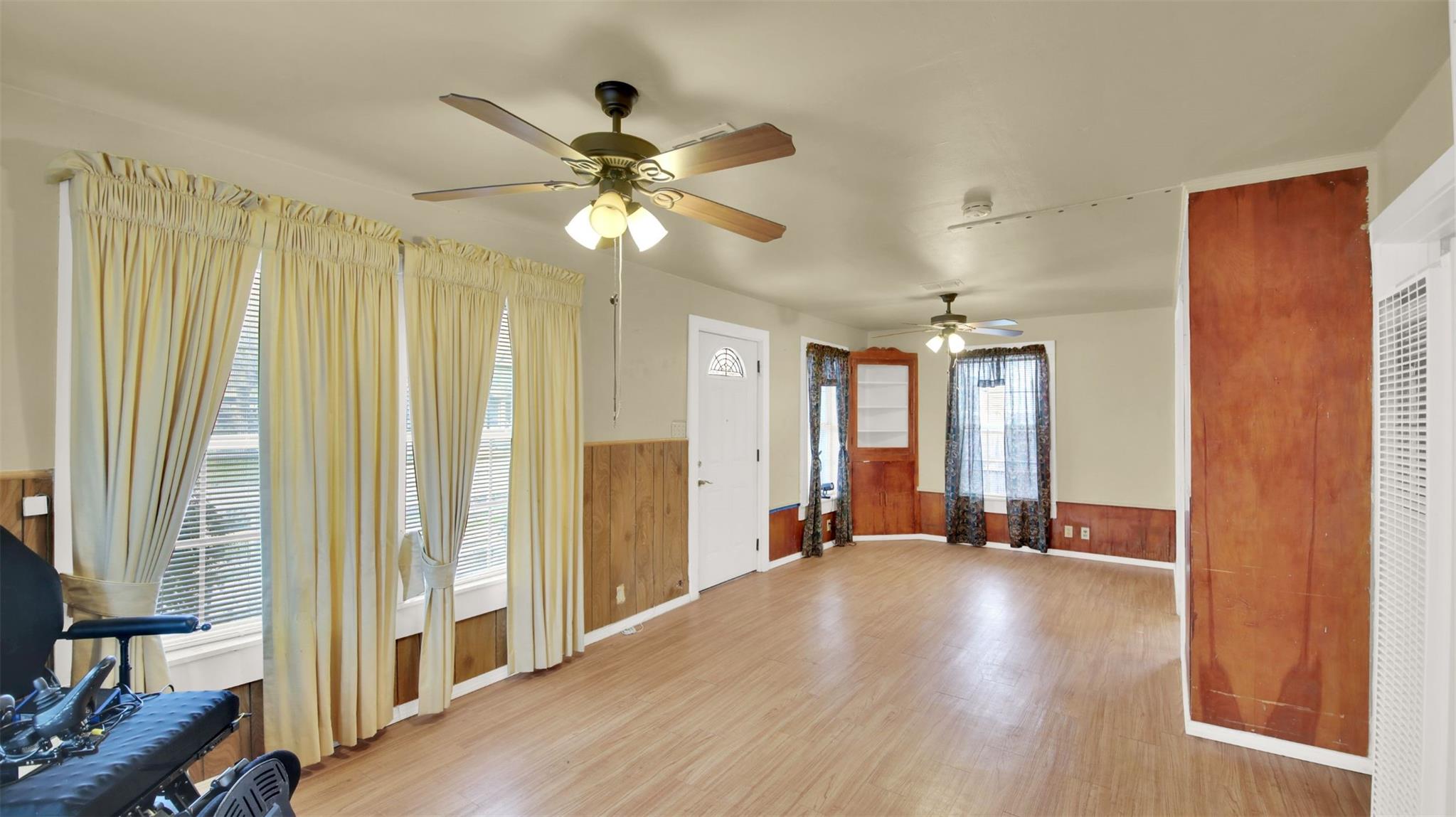 511 Allen St Property Photo 9