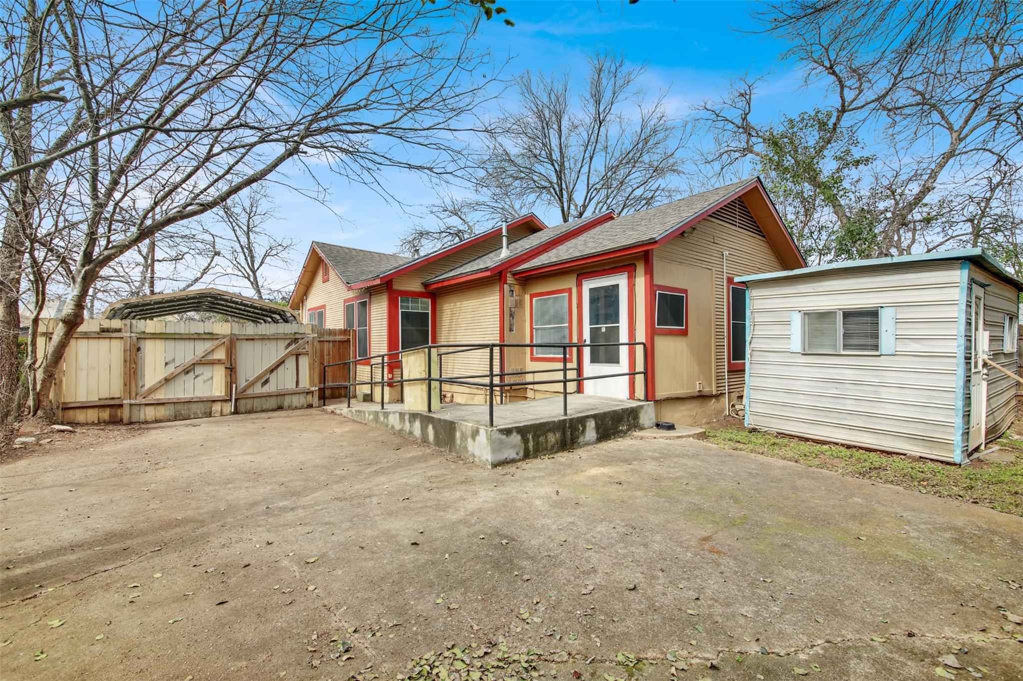 511 Allen St Property Photo 28