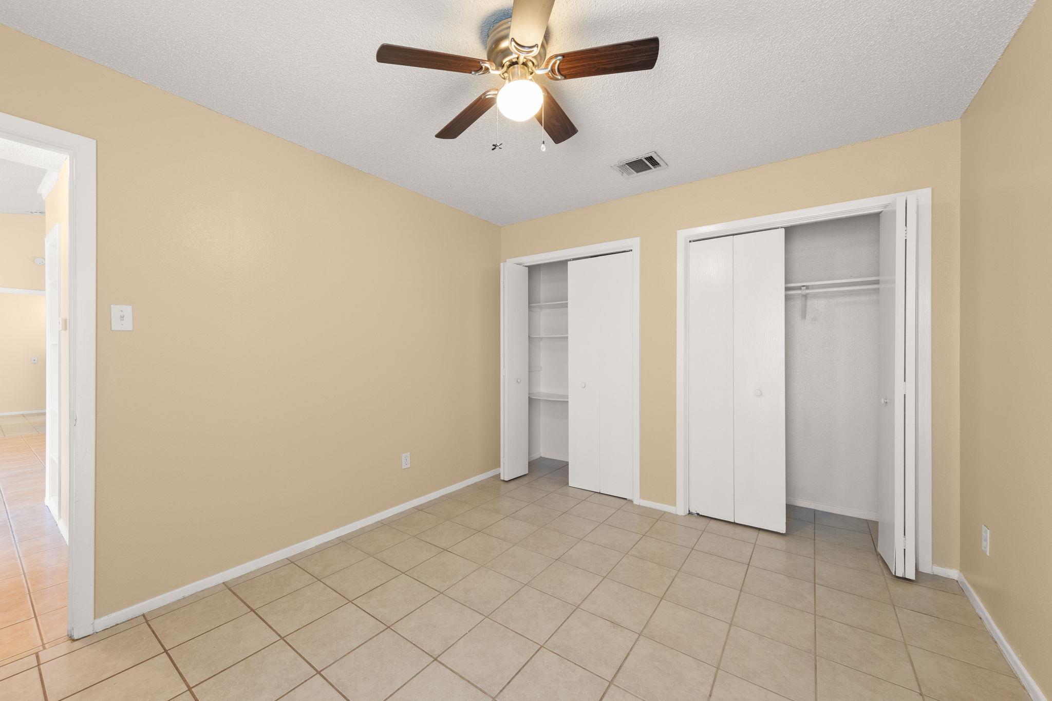 313 Greenlawn Blvd Property Photo 24