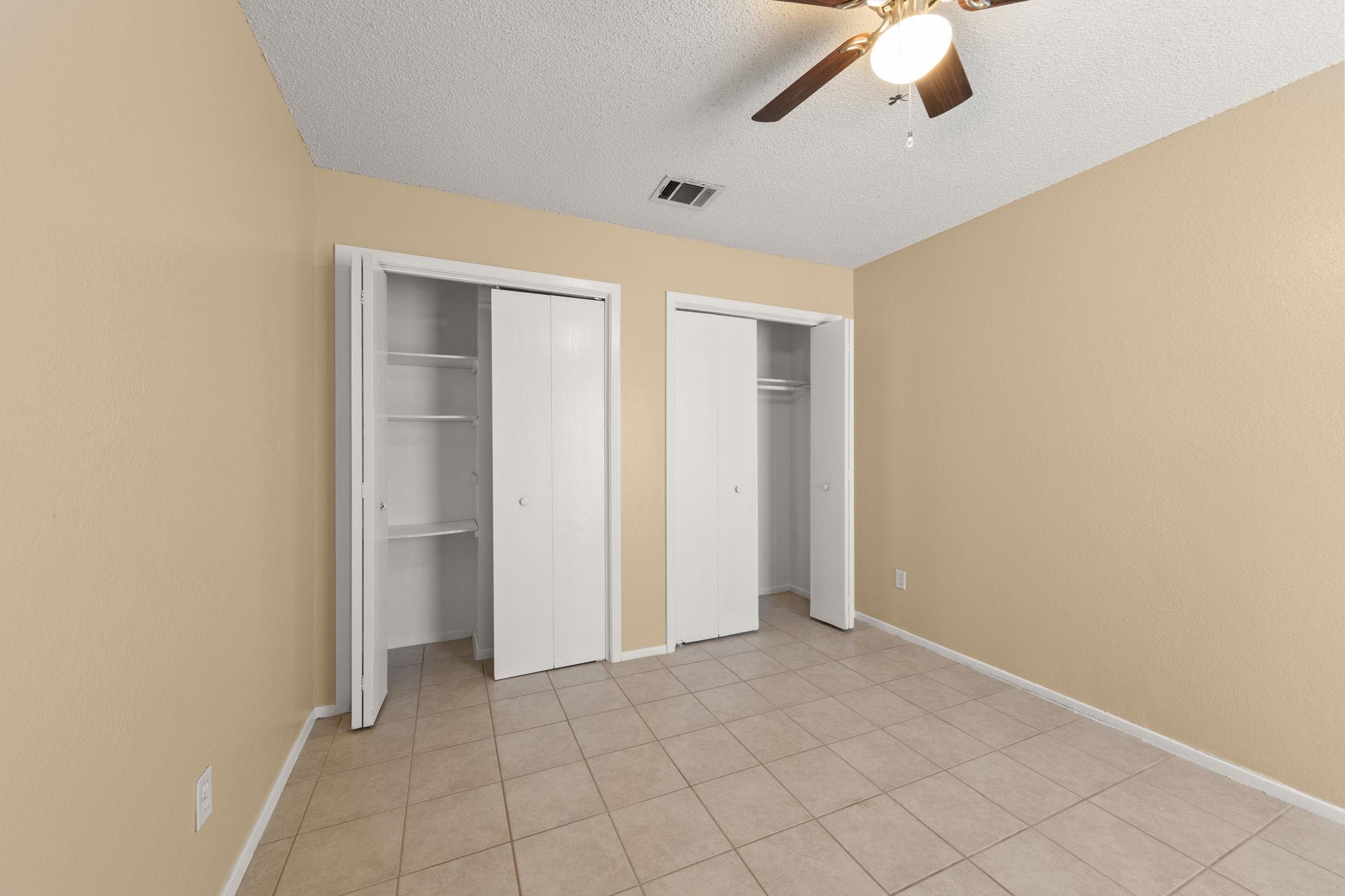 313 Greenlawn Blvd Property Photo 25