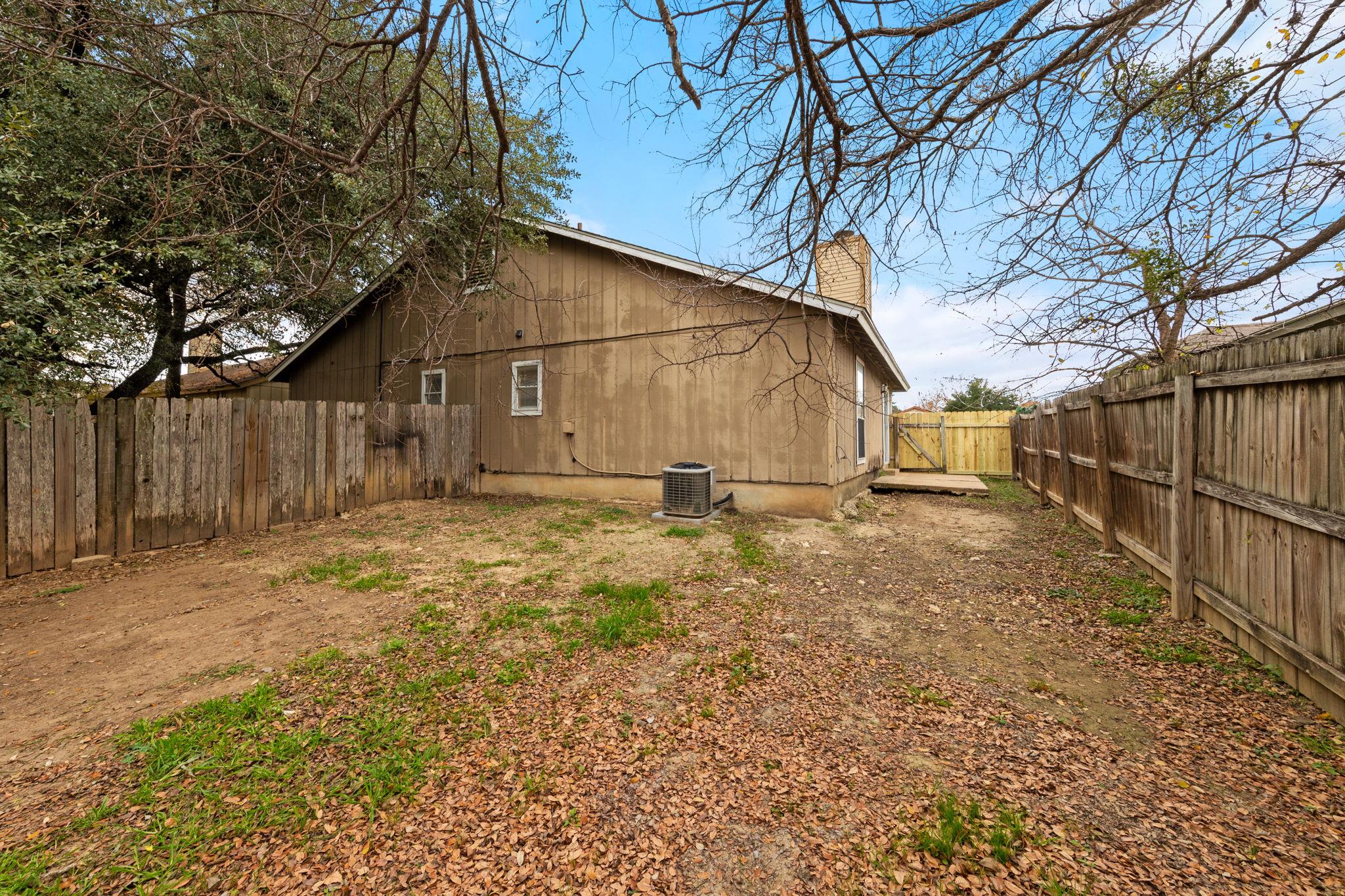 313 Greenlawn Blvd Property Photo 30