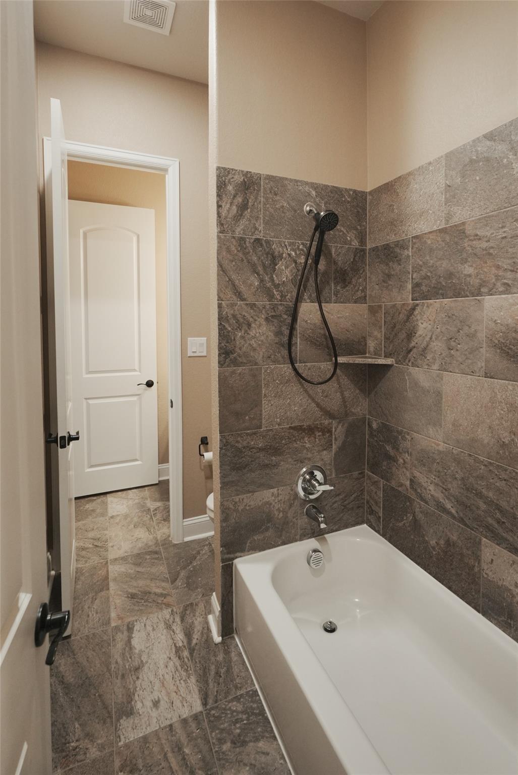 201 Pisa Ln Property Photo 10