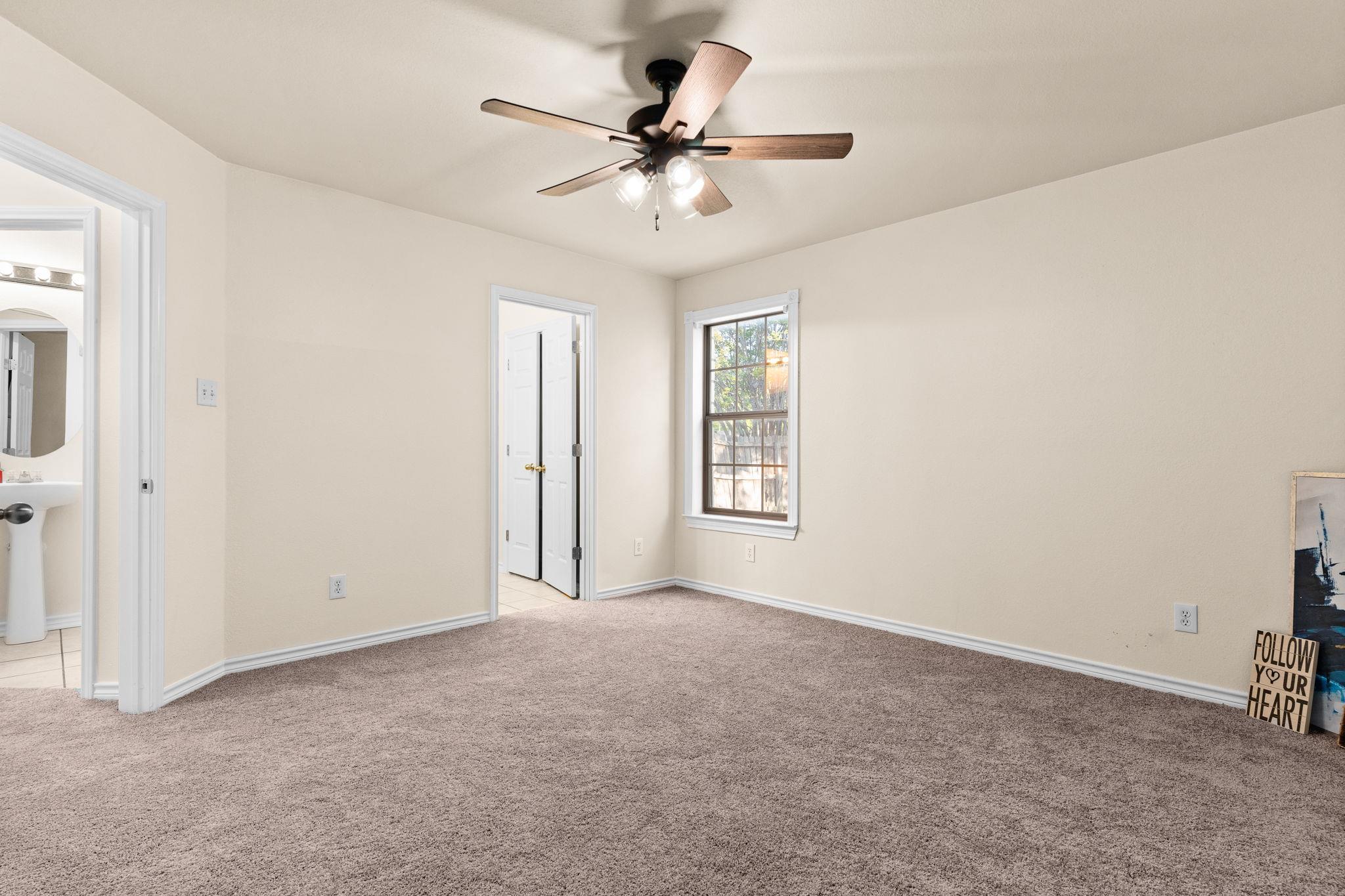 10 Saul St Property Photo 21