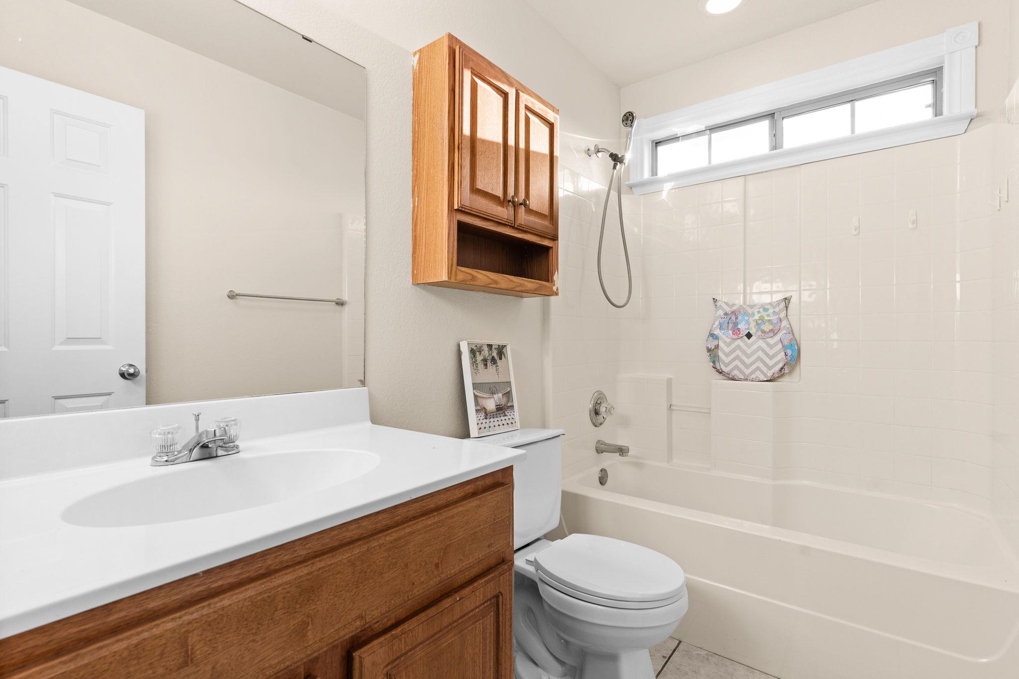 10 Saul St Property Photo 32