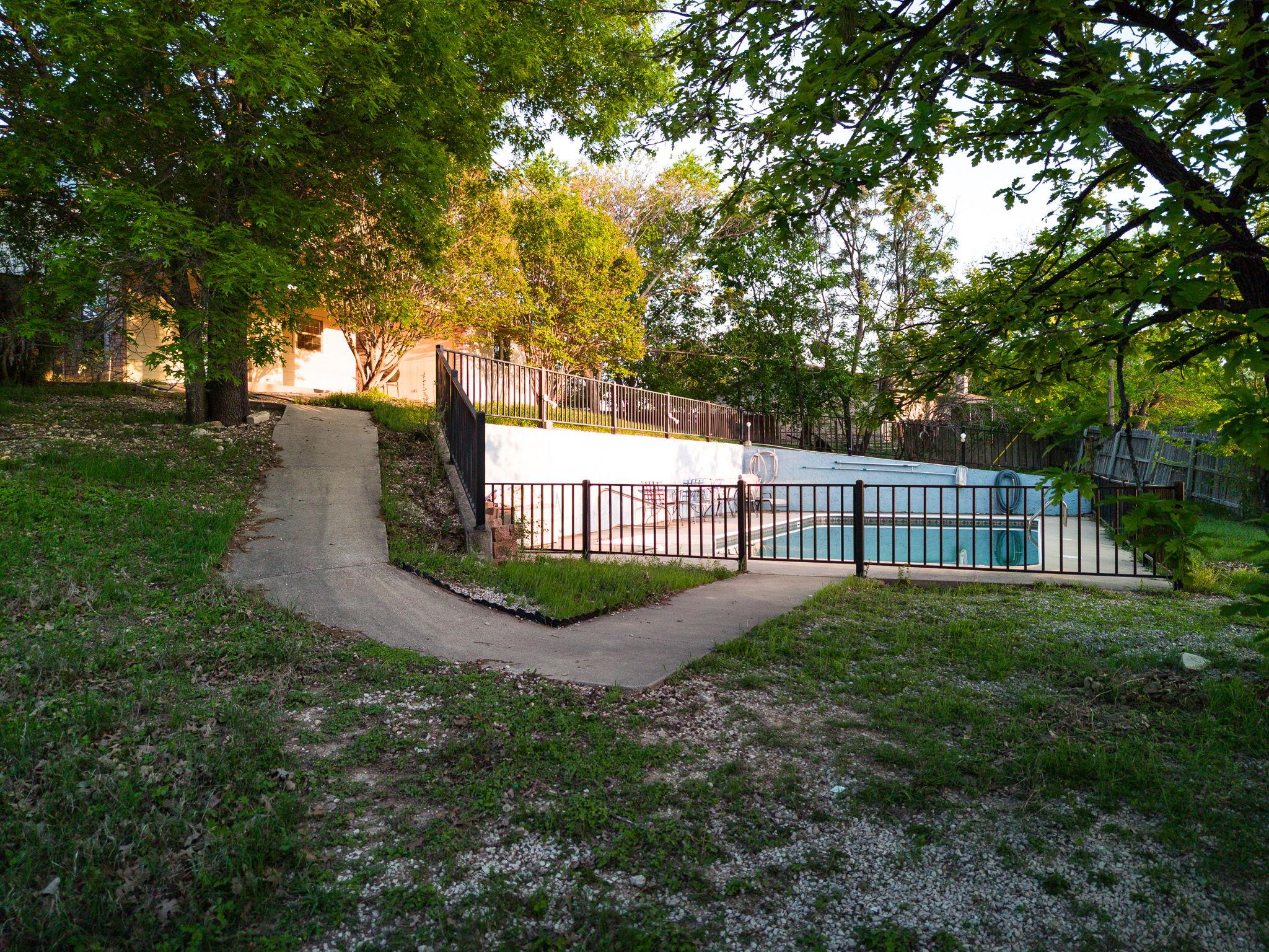 10 Saul St Property Photo 38