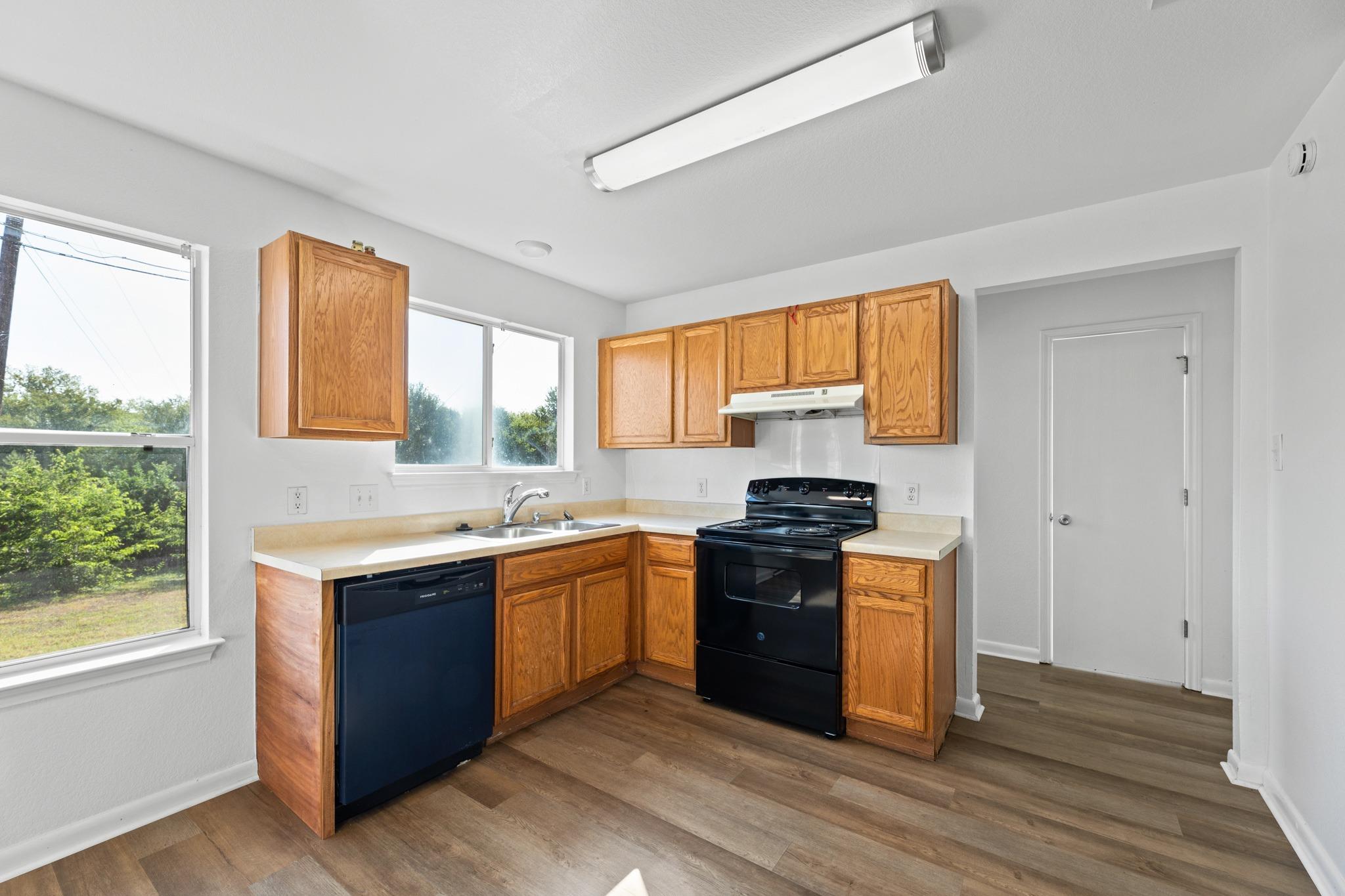 722 Lavaca Loop Property Photo 14