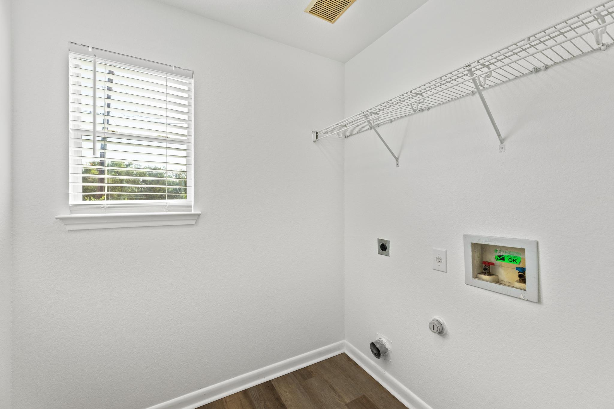 722 Lavaca Loop Property Photo 30