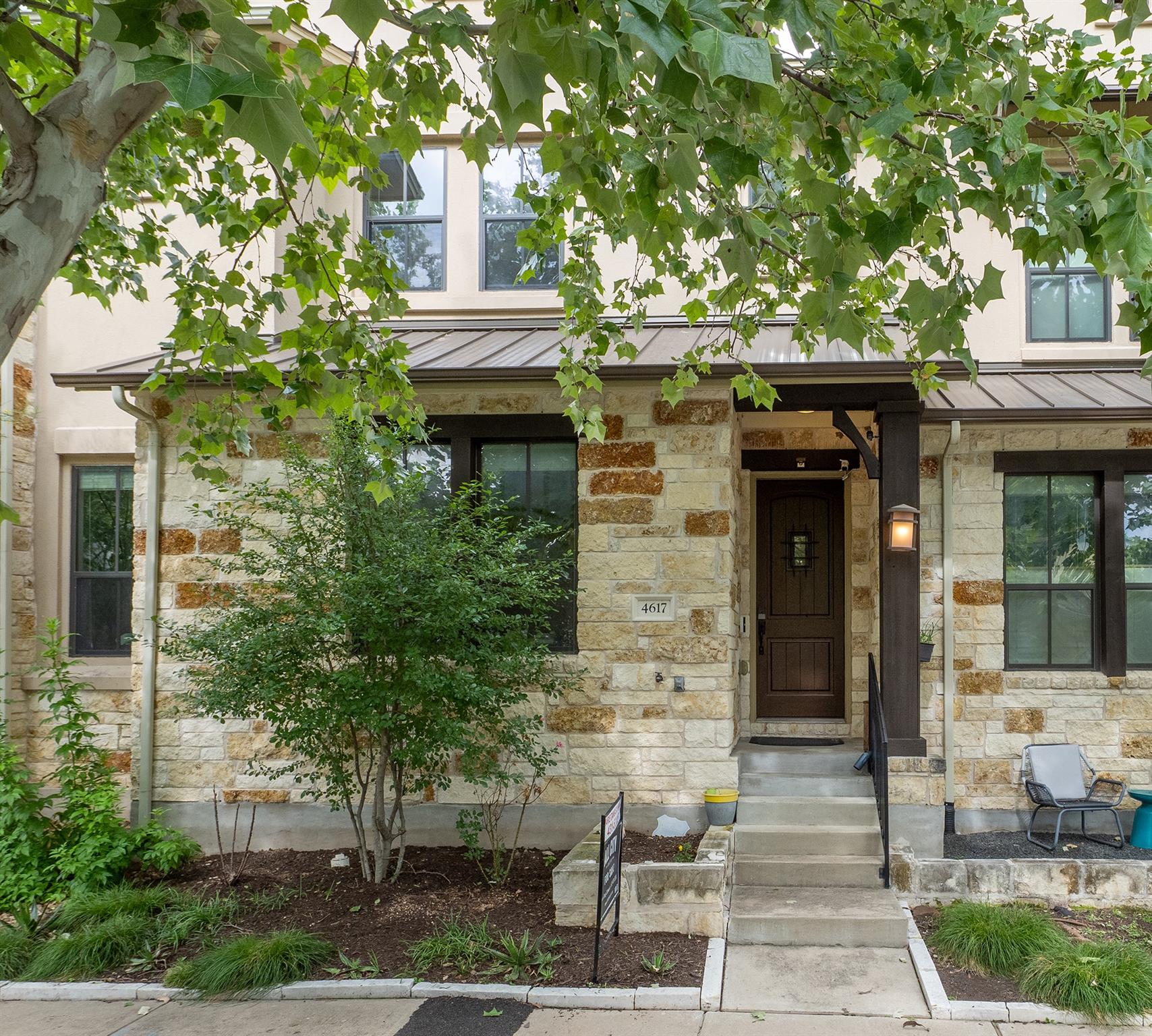 4617 Page St Property Photo 1