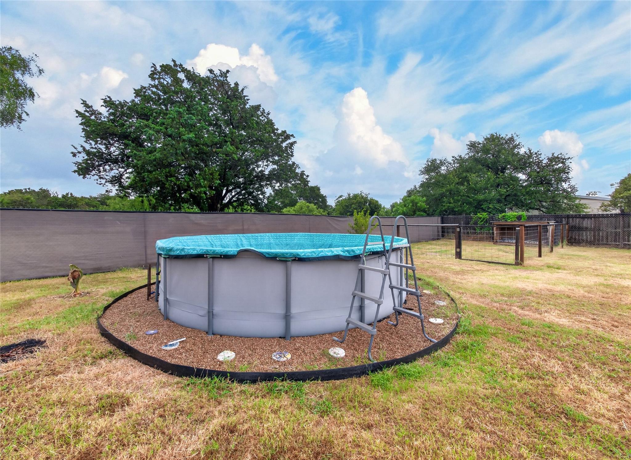 1106 Hi Line Dr Property Photo 32