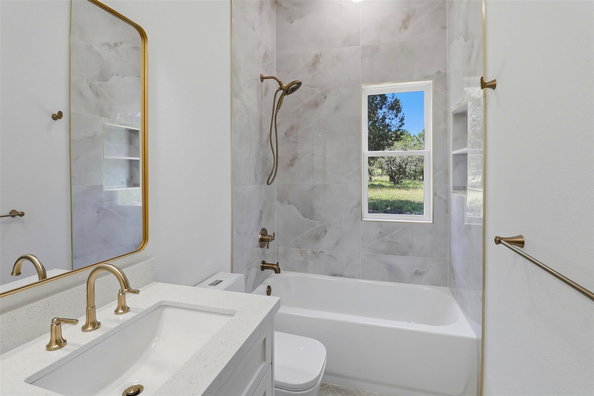 1407 Swallow None Property Photo 13