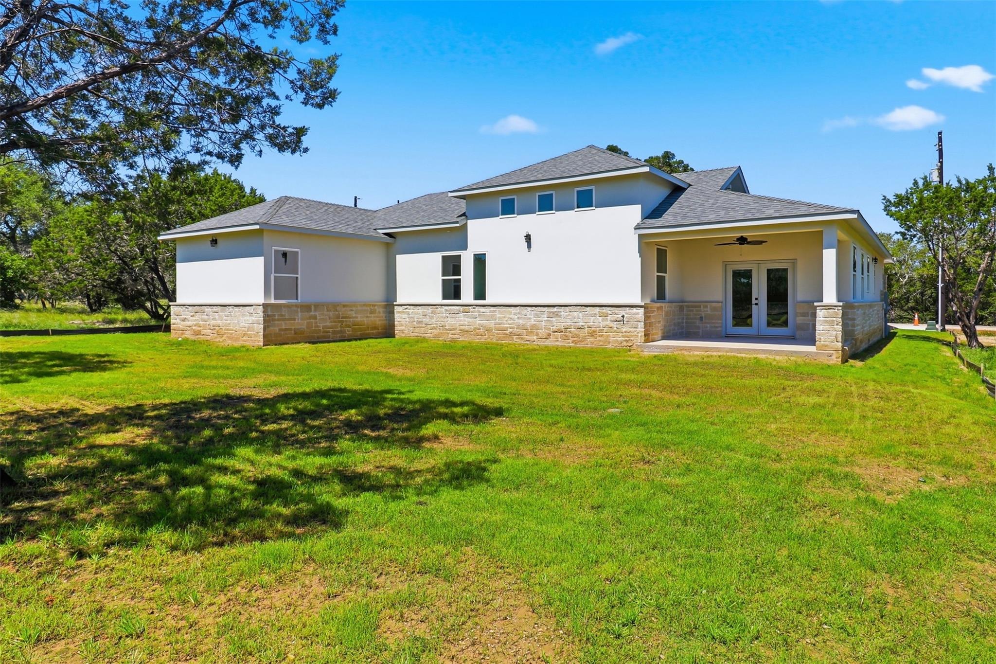 1407 Swallow None Property Photo 19