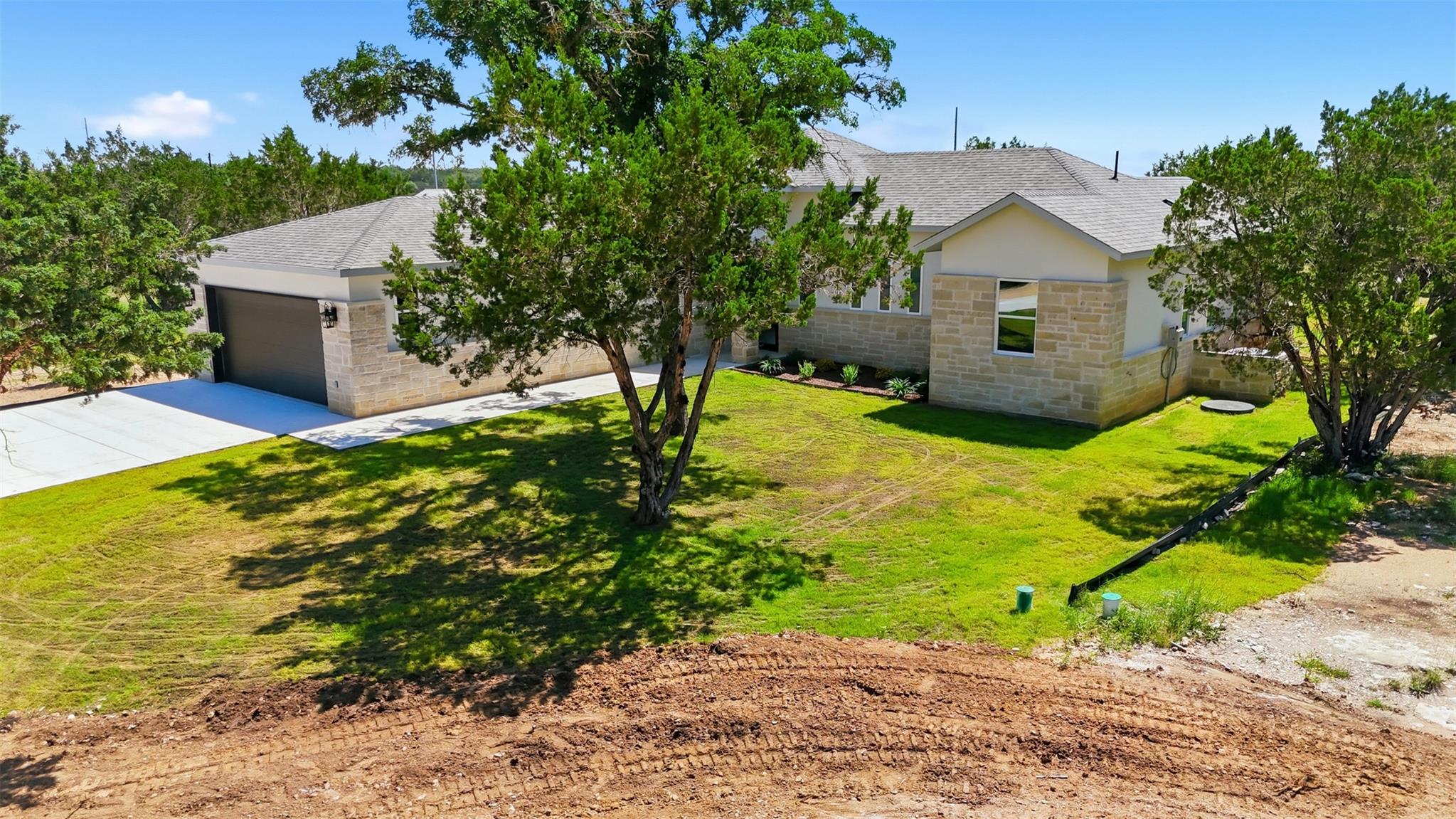 1407 Swallow None Property Photo 25