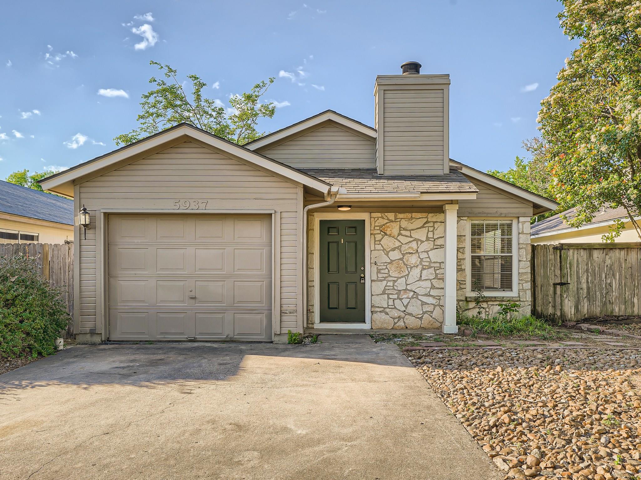 5937 Nw Kevin Kelly Pl Property Photo 1