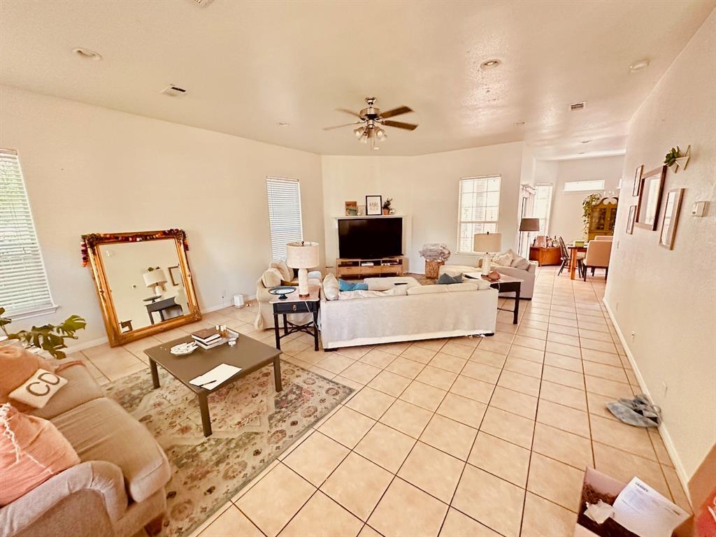 5403 Evans Ave A Property Photo 3