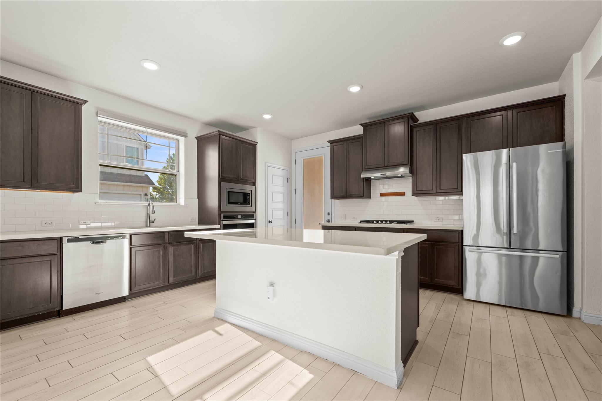 8011 Orizzonte St Property Photo 8