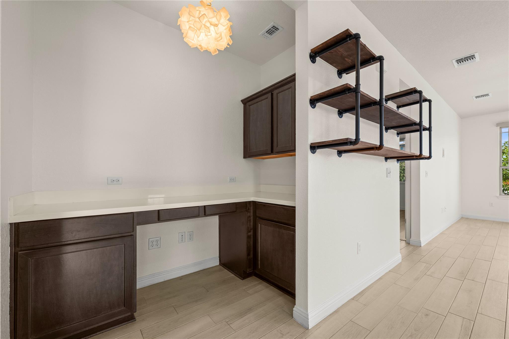 8011 Orizzonte St Property Photo 12