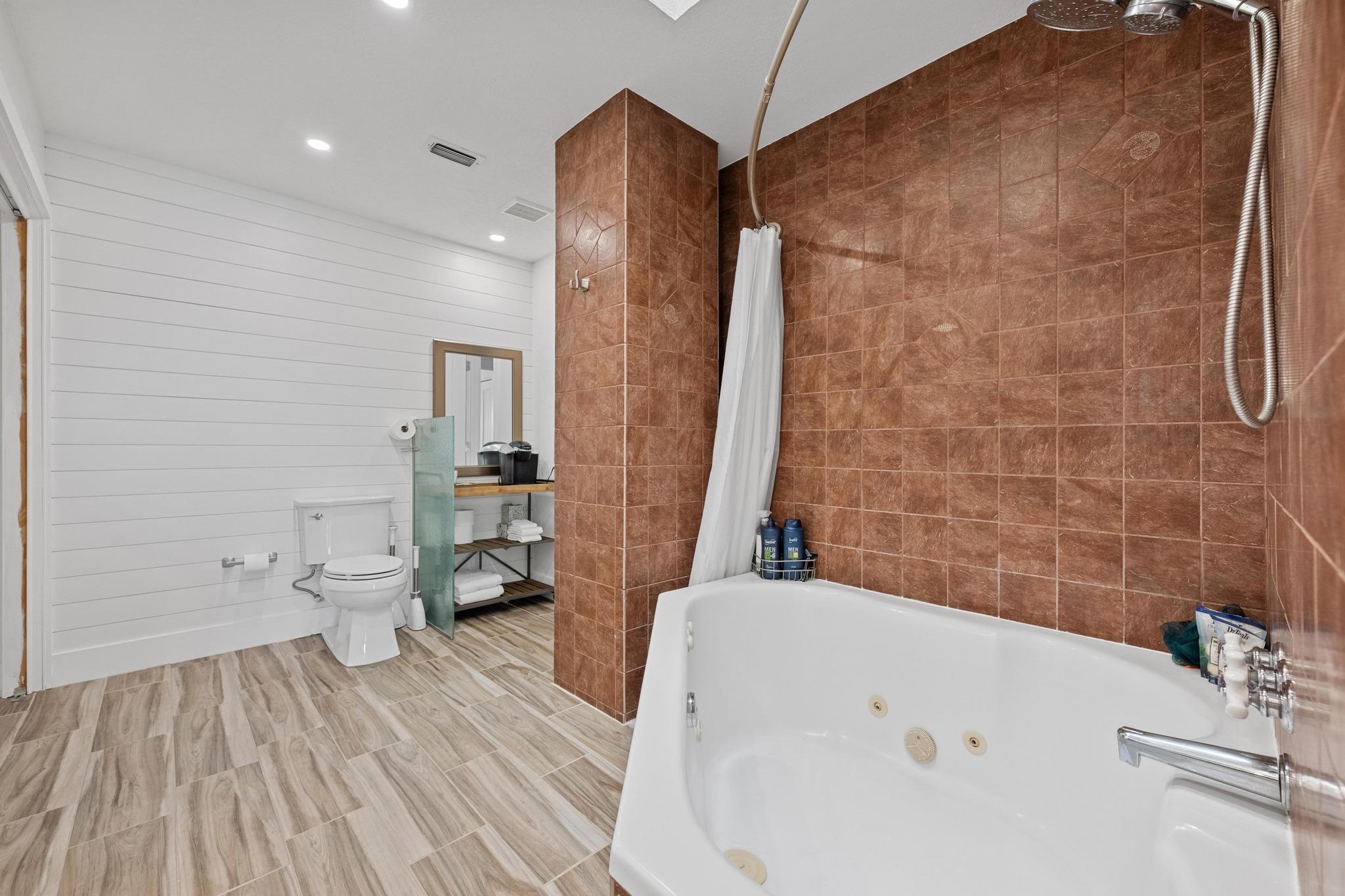 100 Lido Cir #b2 Property Photo 21