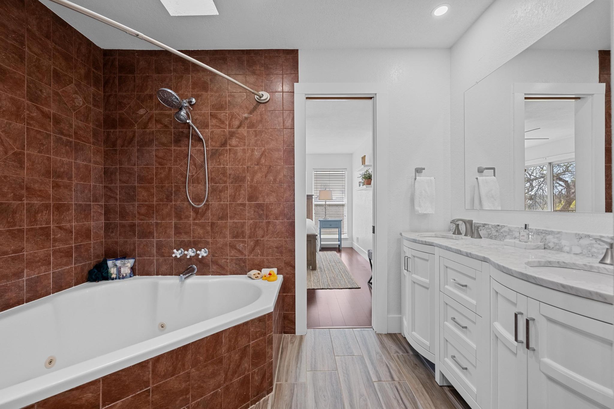 100 Lido Cir #b2 Property Photo 22