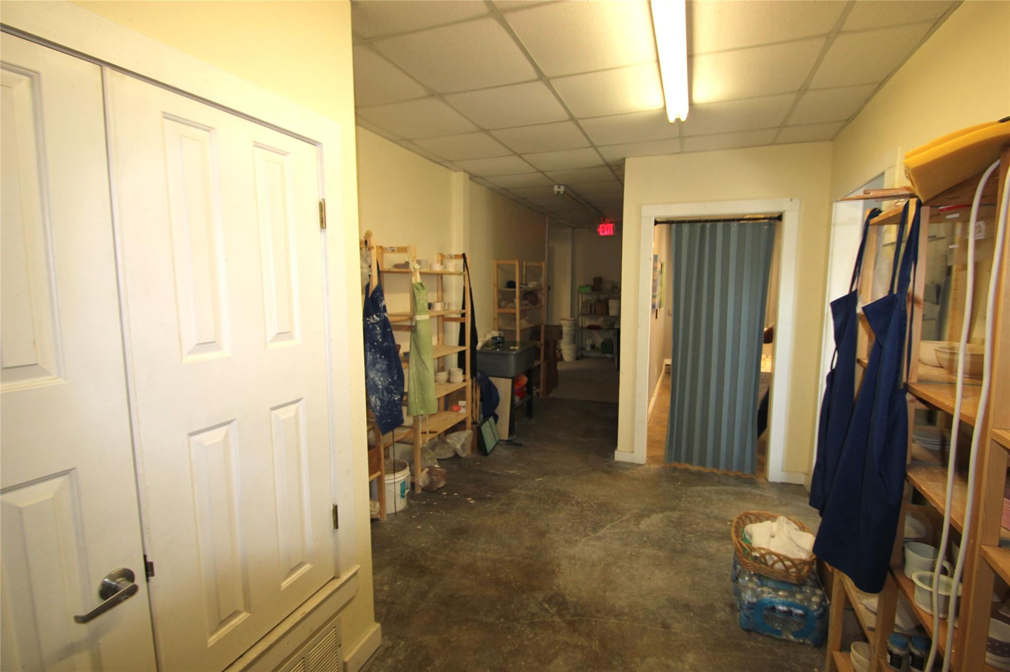 101 W Pecan St Property Photo 21