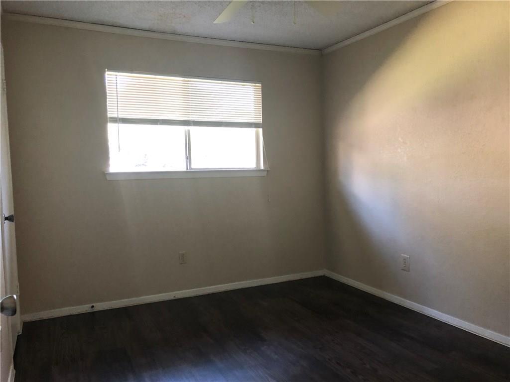 6211 Sunkist Ln Property Photo 5