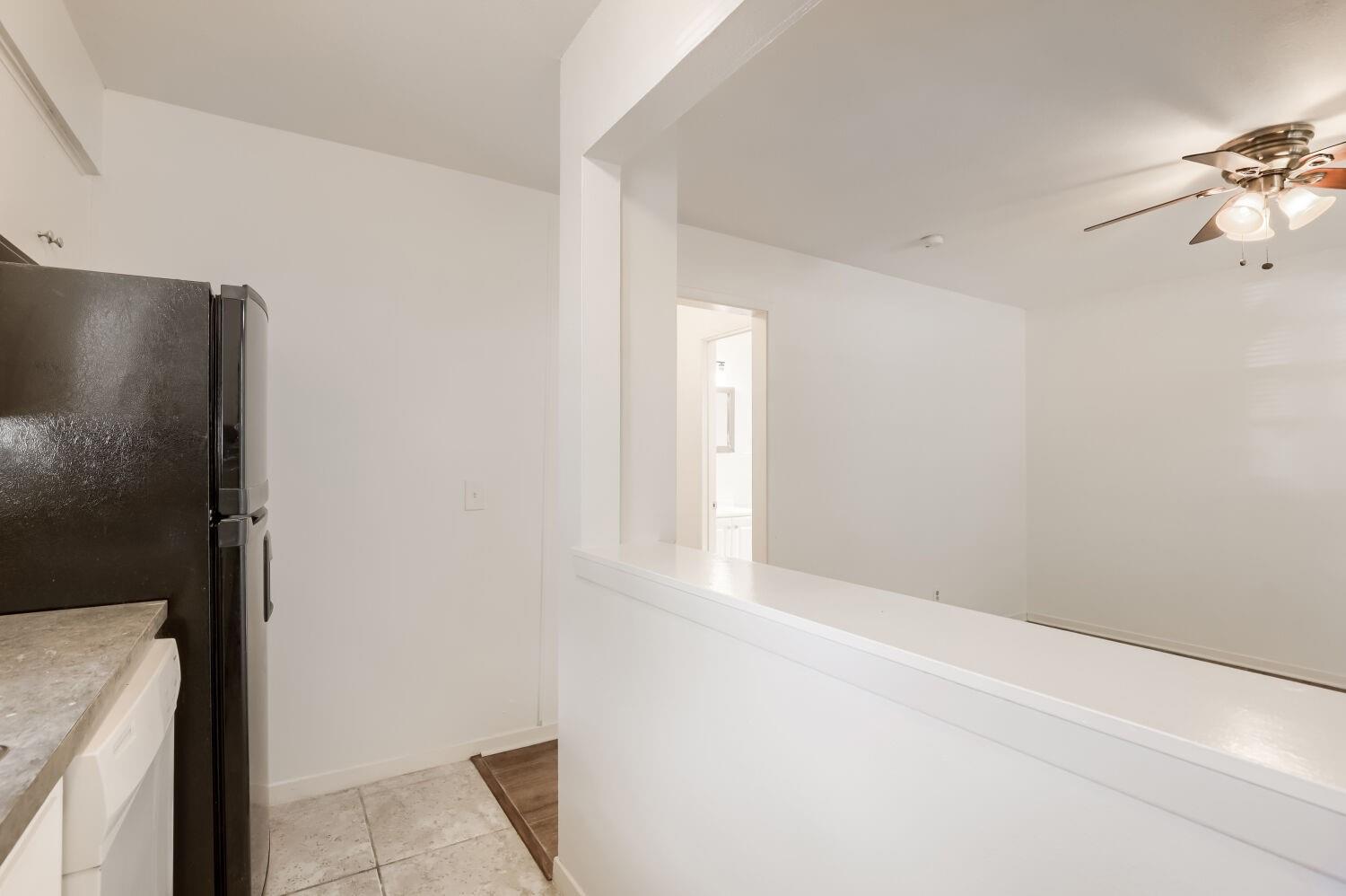 3119 Tom Green St #2 Property Photo 9
