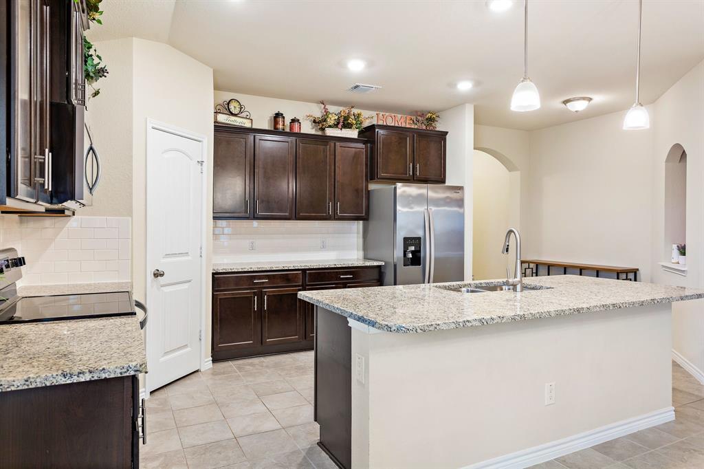 6100 Lavaca Dr Property Photo 6