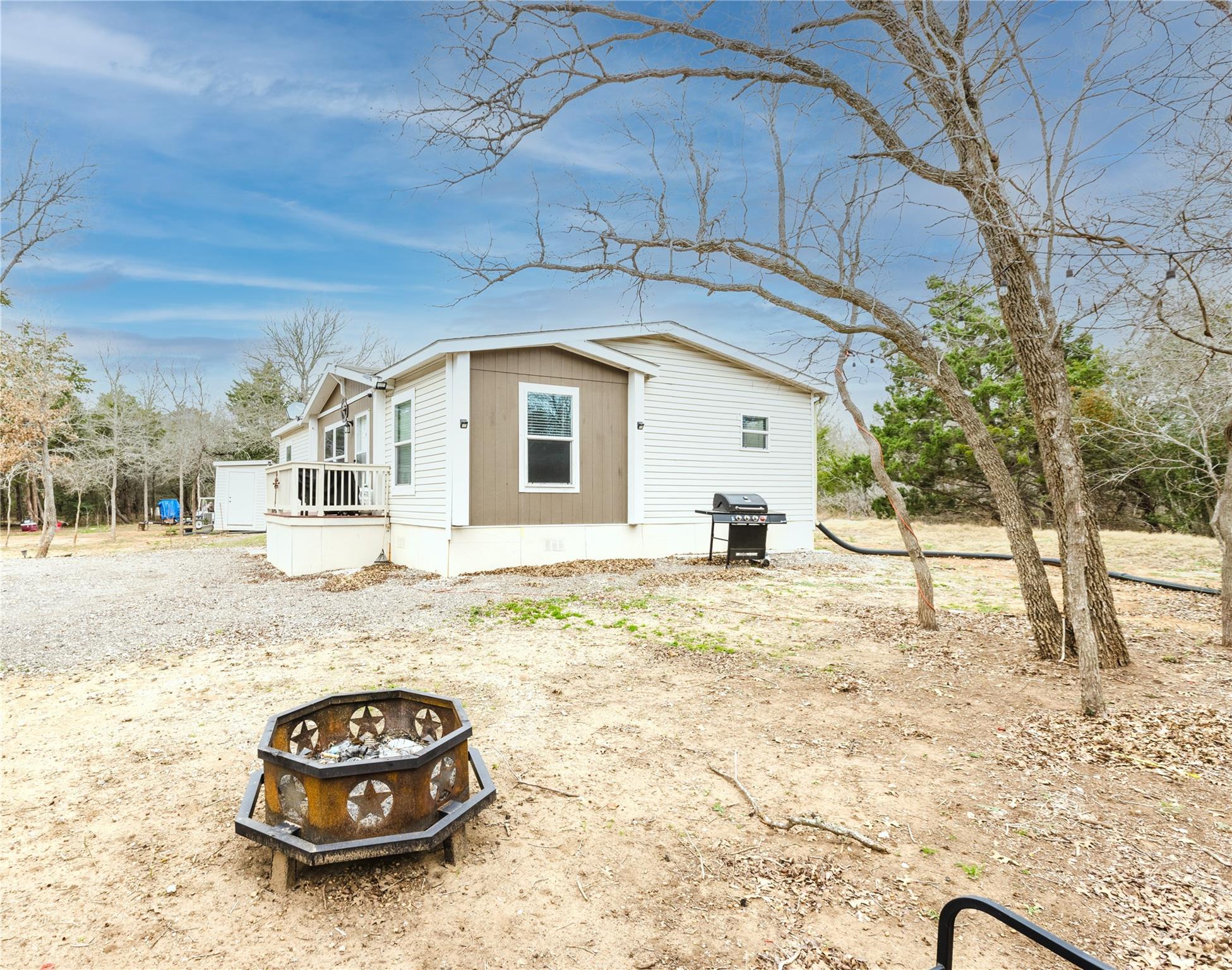 400 Saint Johns Rd Property Photo 13