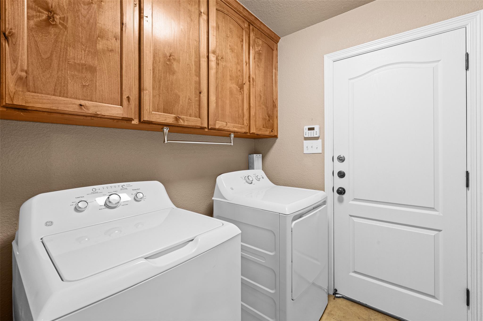 4930 Sean Patrick Gln Property Photo 22