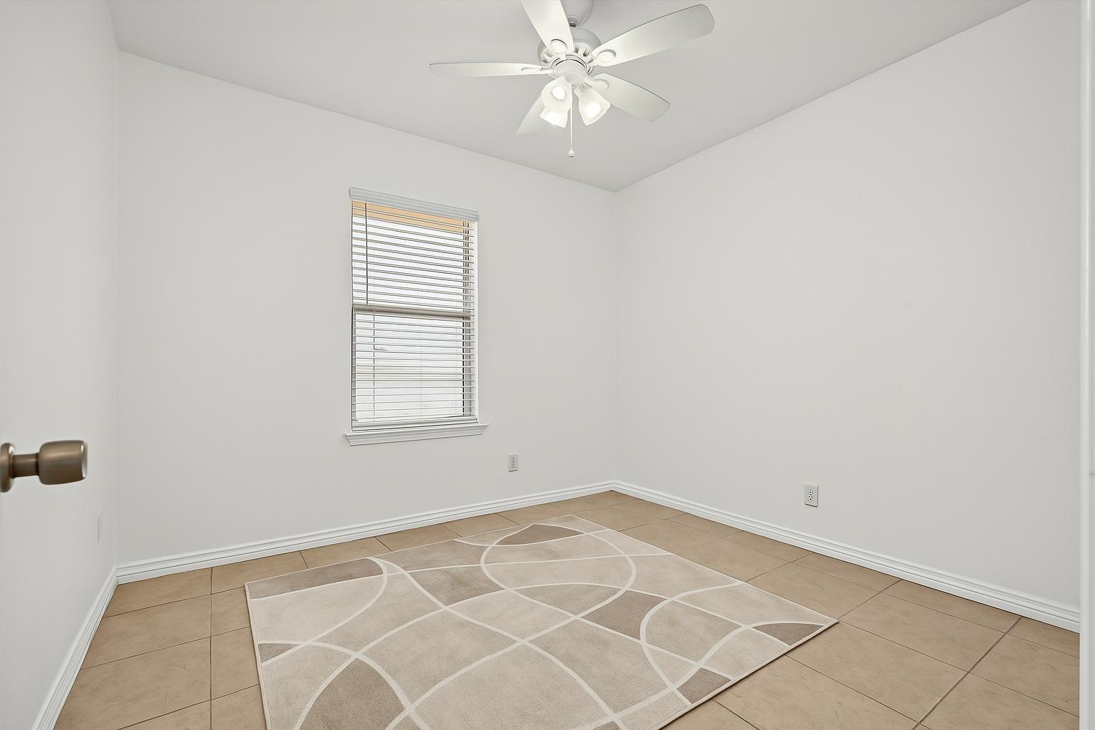 8204 Georgie Trace Ave Property Photo 8