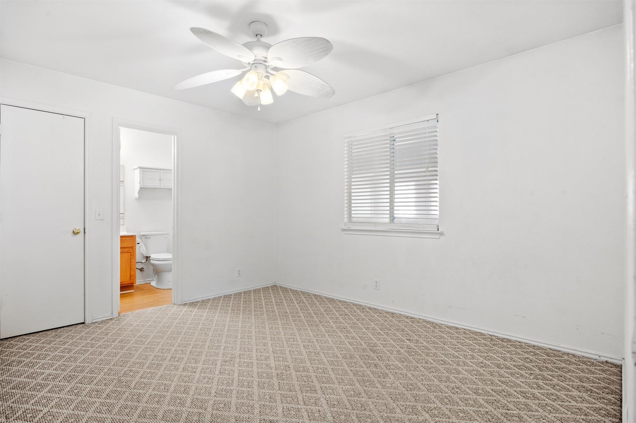 8204 Georgie Trace Ave Property Photo 9