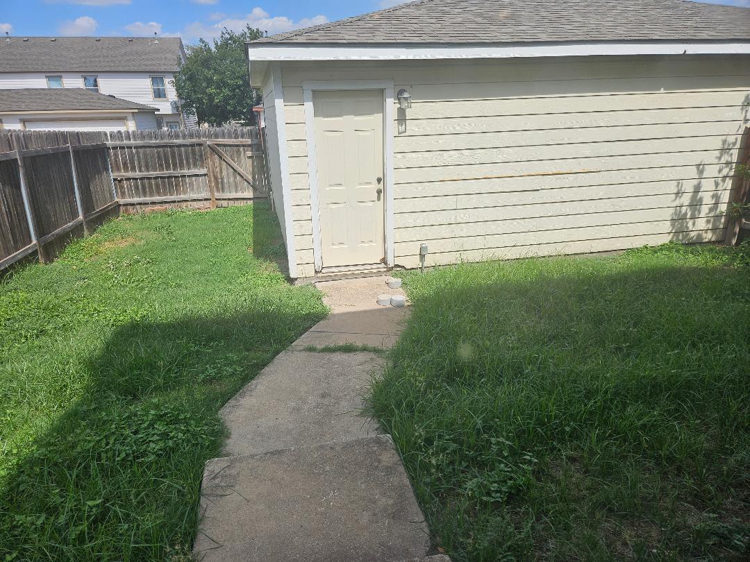 18732 Imperial Eagle Ln Property Photo 14