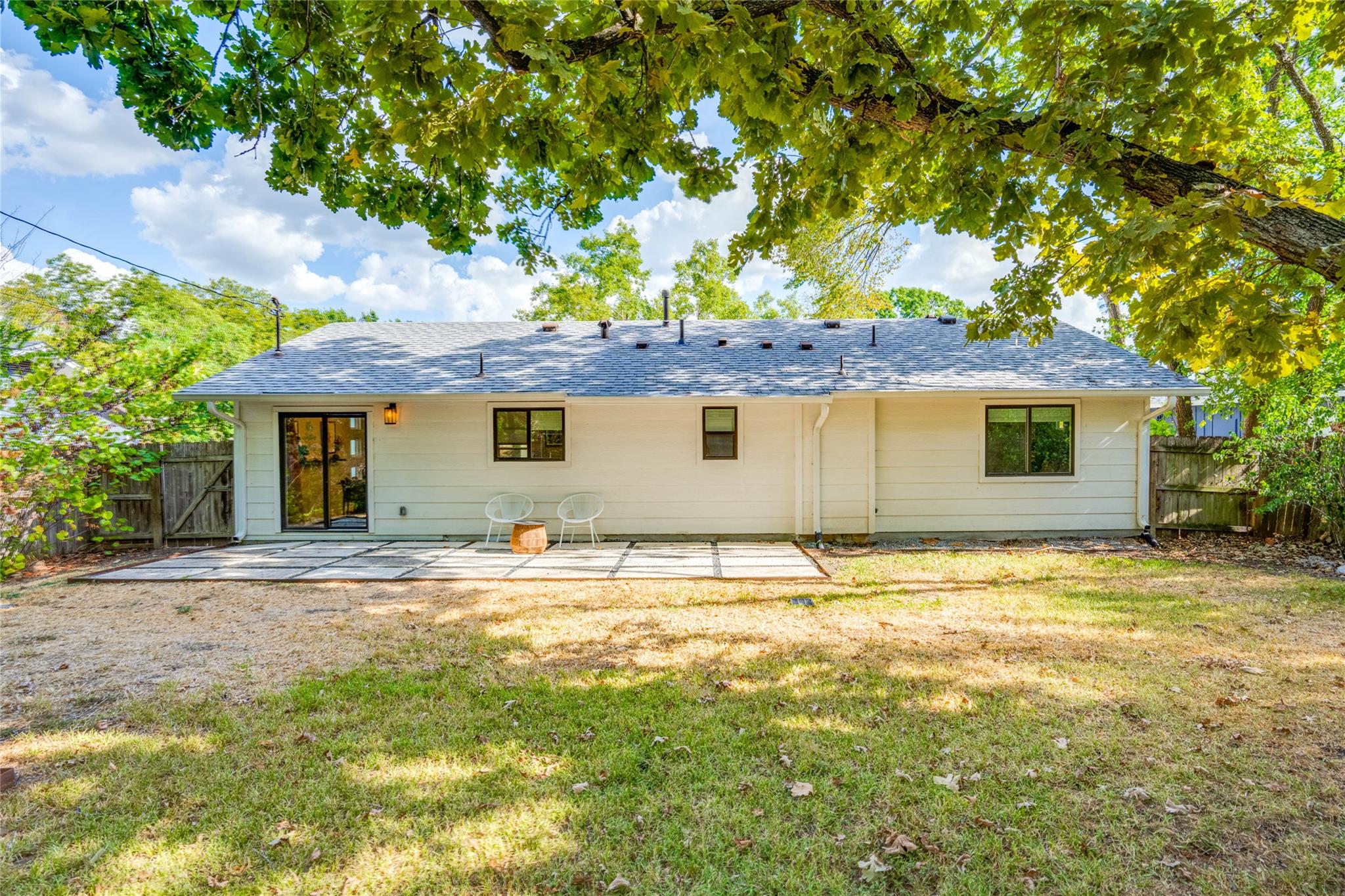 2516 Friar Tuck Ln Property Photo 33