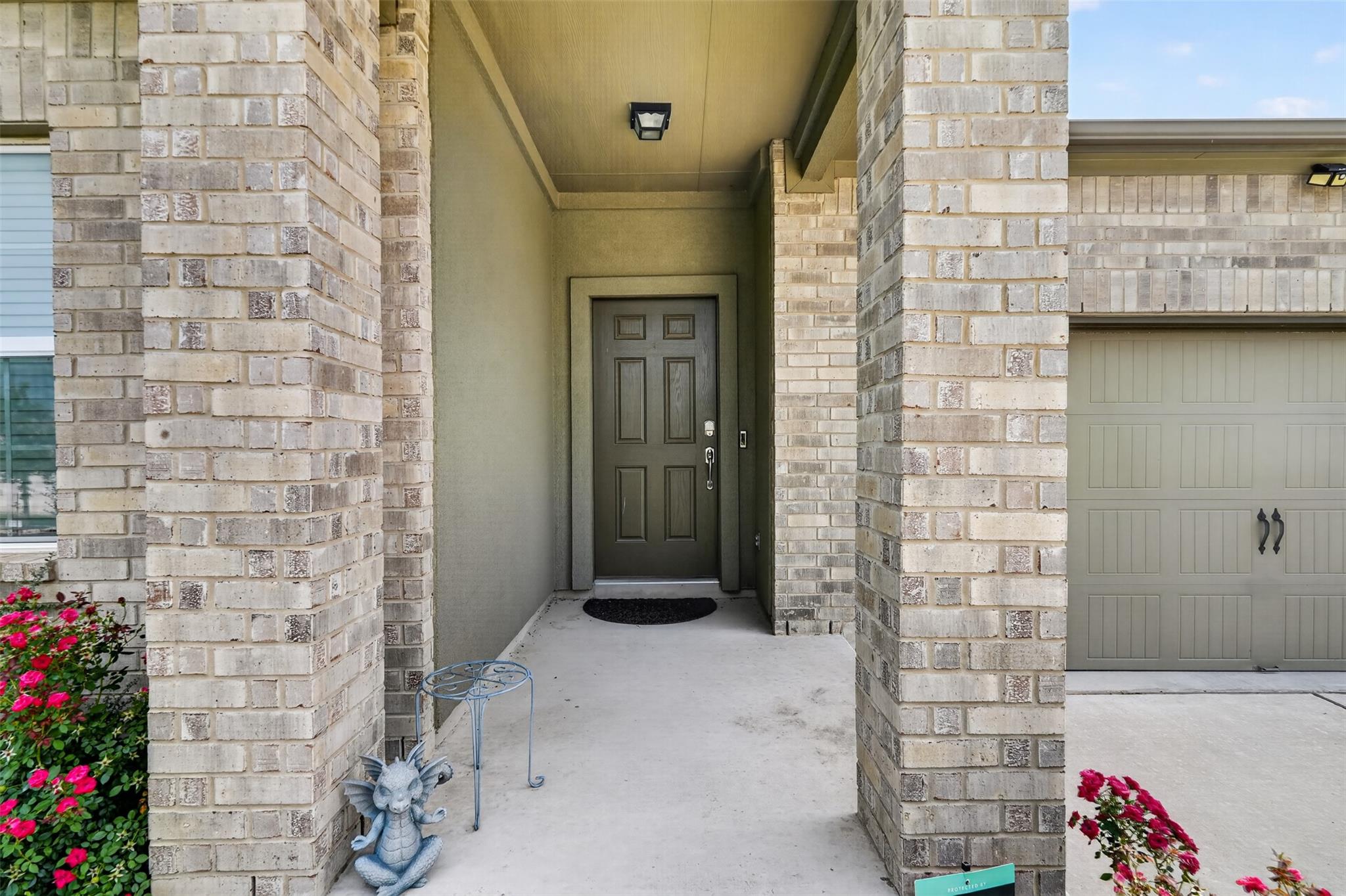 1301 Blackhaw Ln Property Photo 4