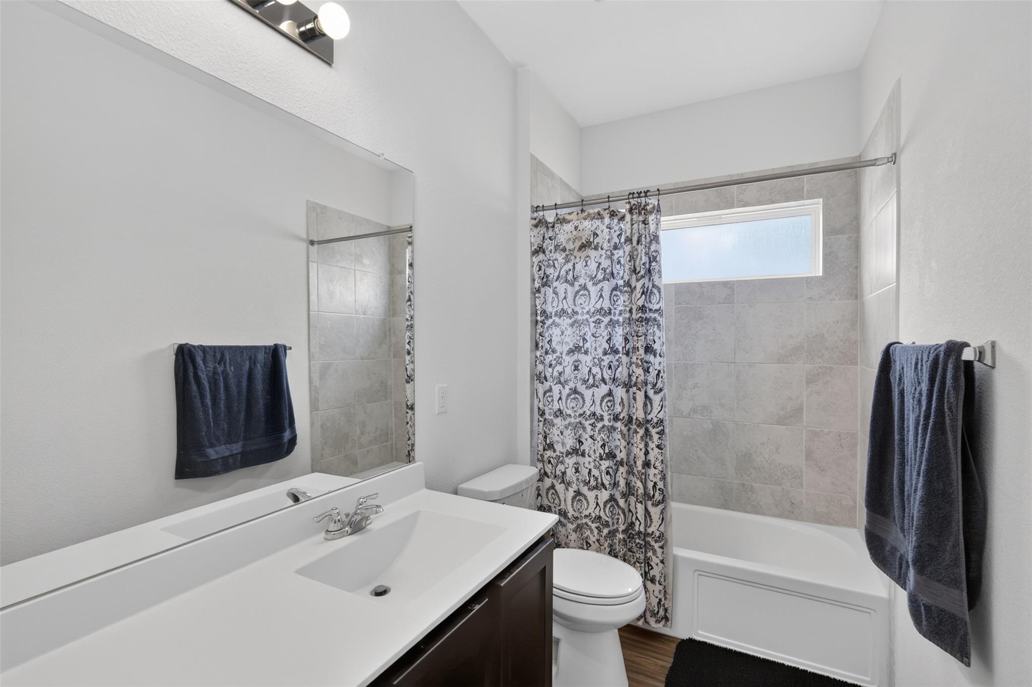 1301 Blackhaw Ln Property Photo 7
