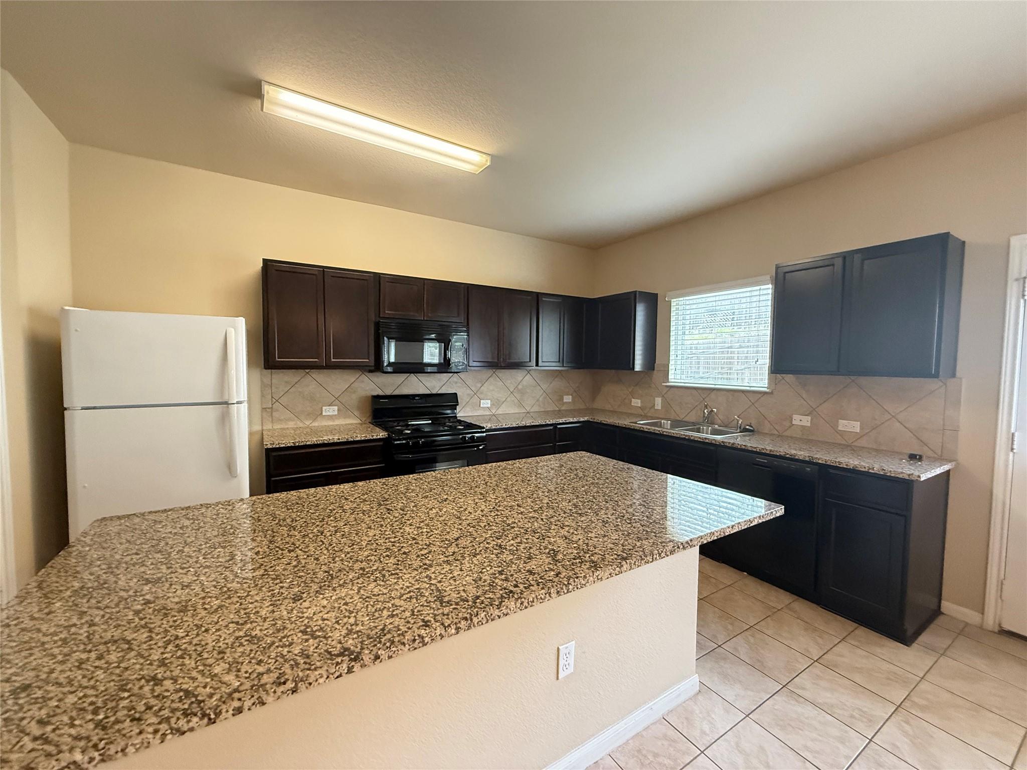 503 Libani Ln Property Photo 12