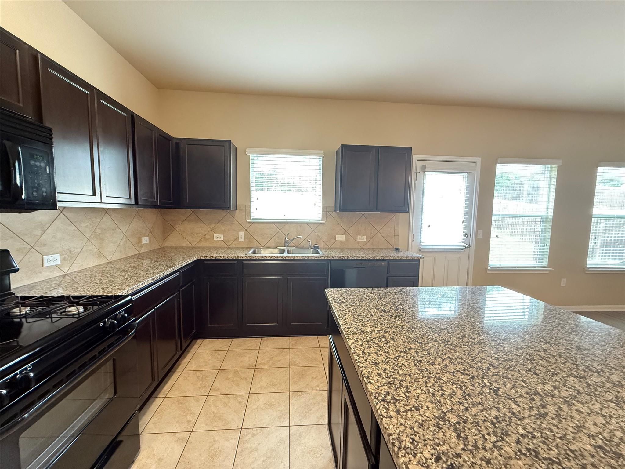 503 Libani Ln Property Photo 15
