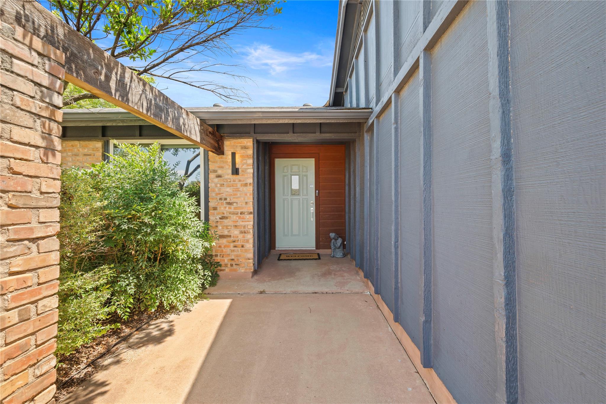 1510 Coronado Hills Dr Property Photo 3