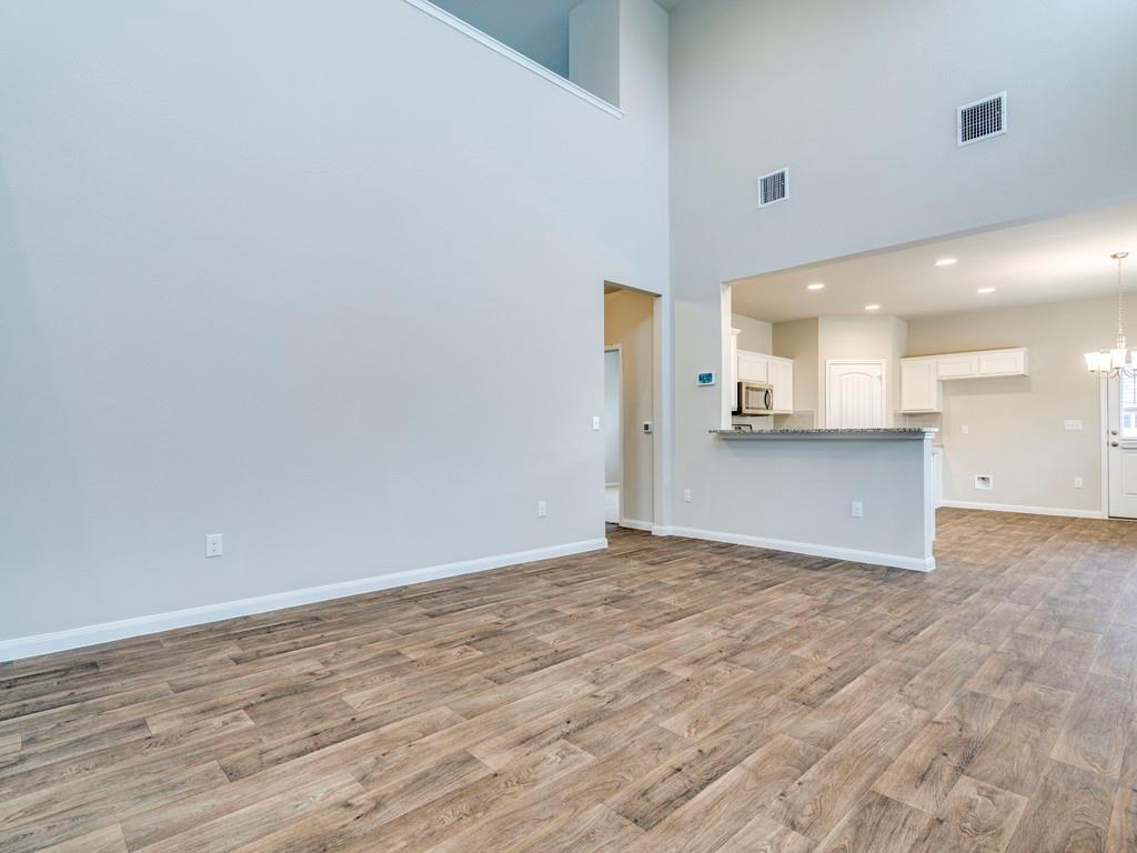 14102 Macquarie Dr Property Photo 2