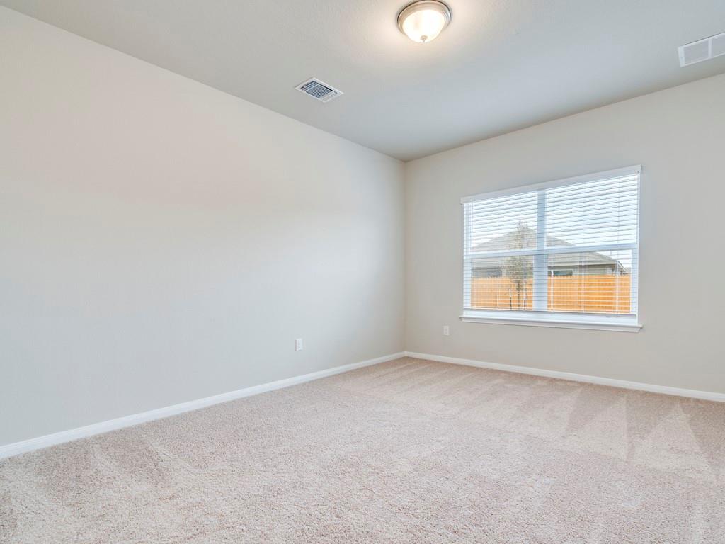 14102 Macquarie Dr Property Photo 9