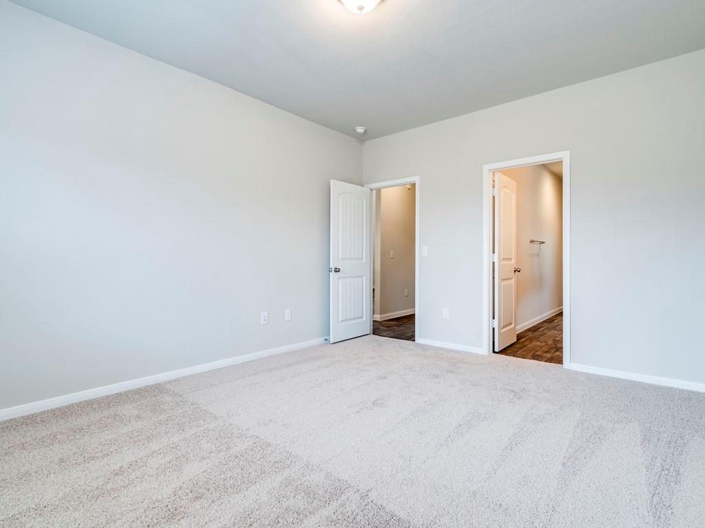 14102 Macquarie Dr Property Photo 10