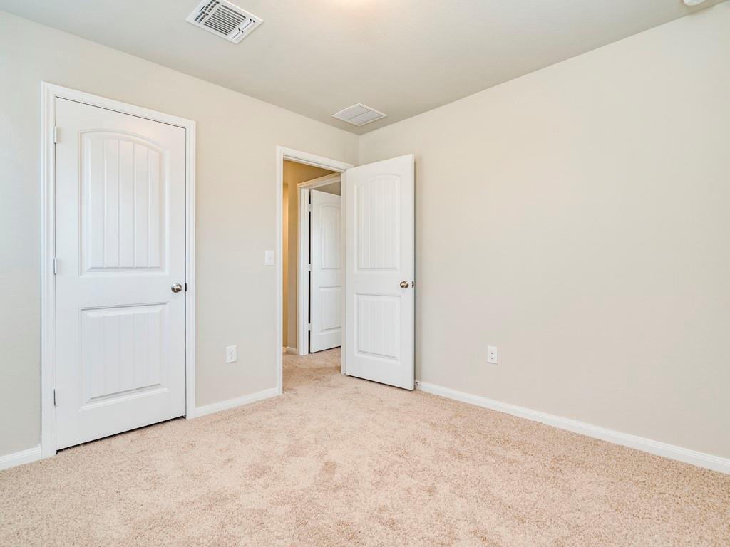 14102 Macquarie Dr Property Photo 17
