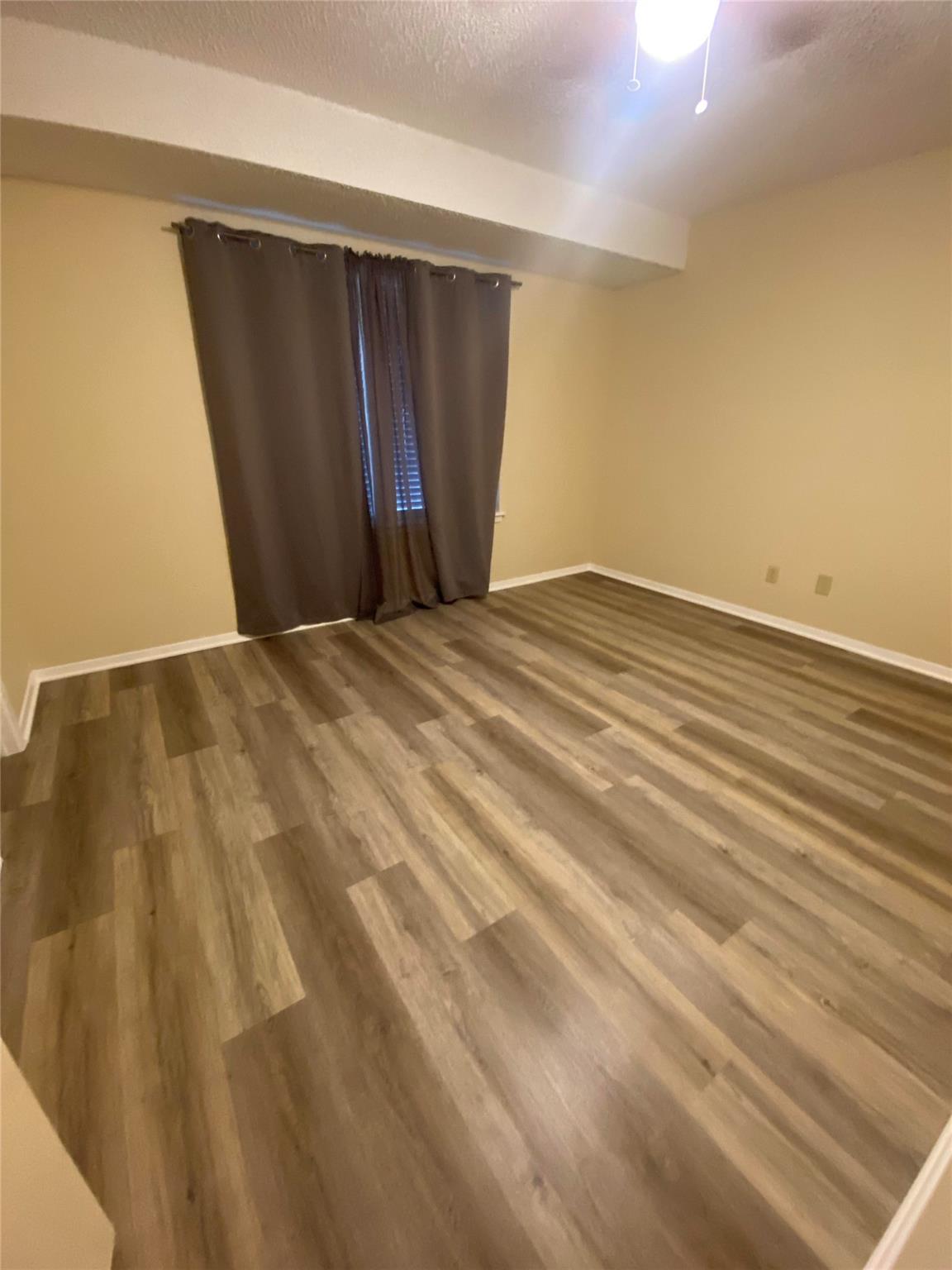 1806 Sierra Dr Property Photo 9