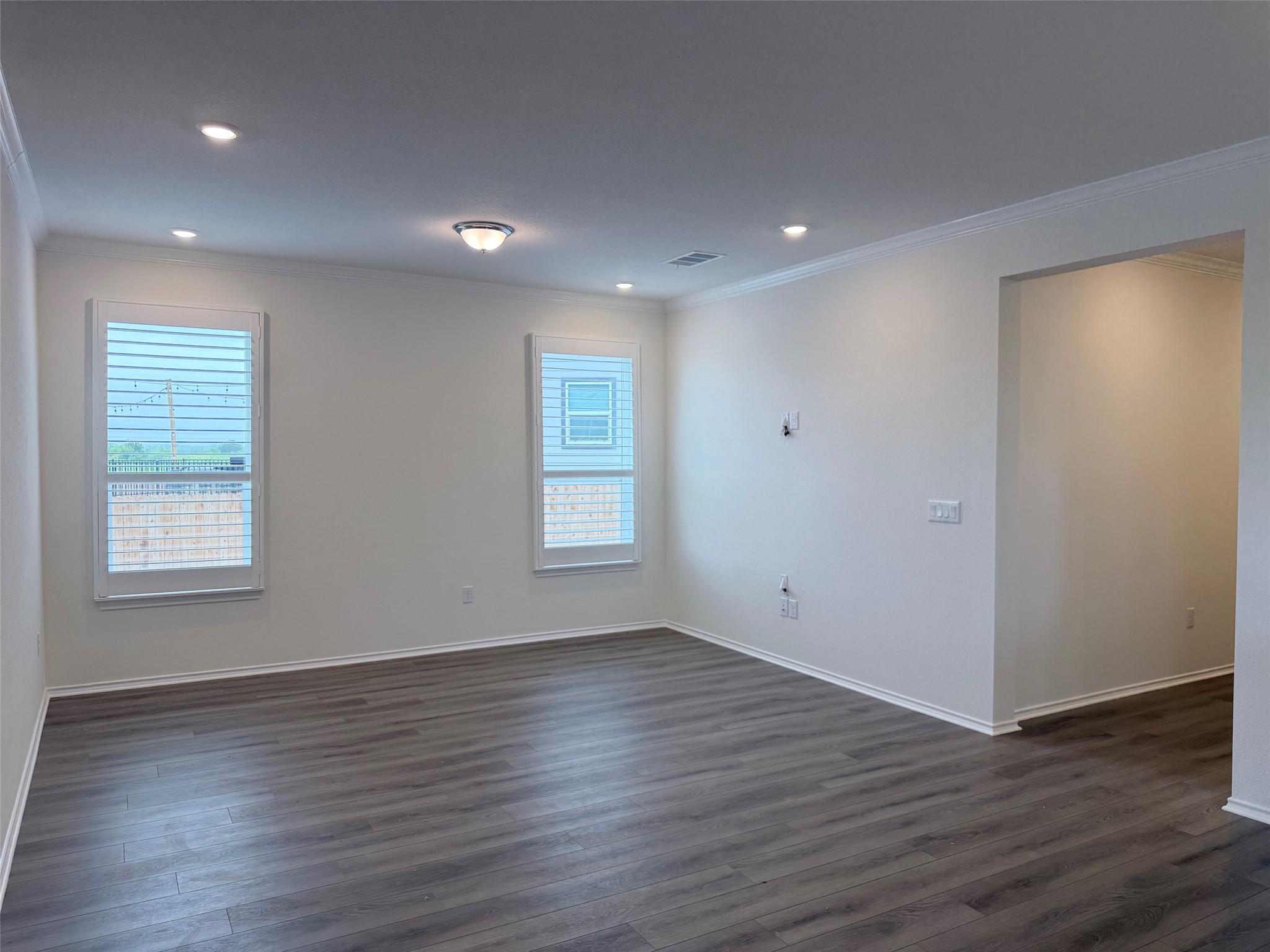 12901 Staywell Way Property Photo 4