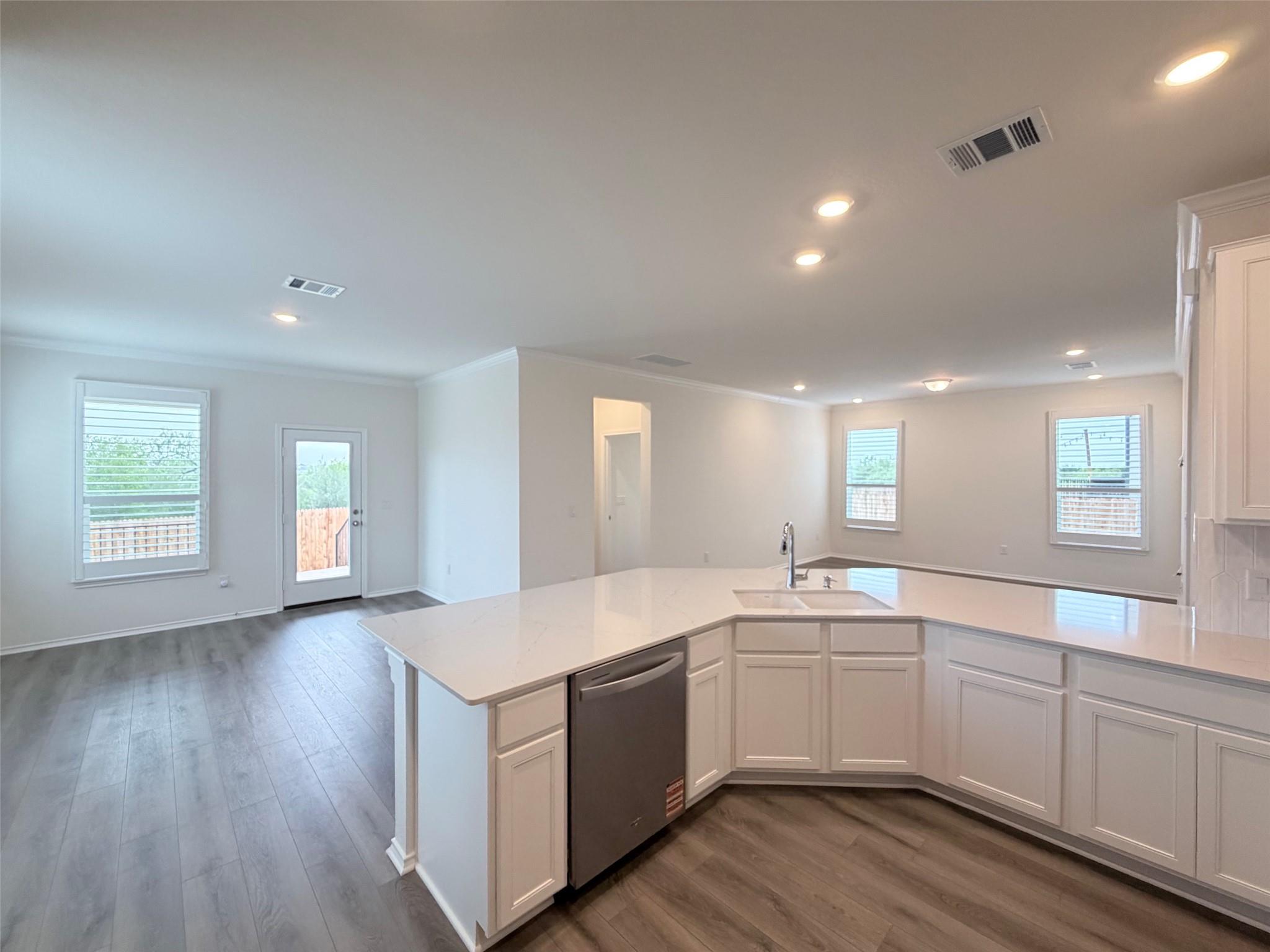 12901 Staywell Way Property Photo 9