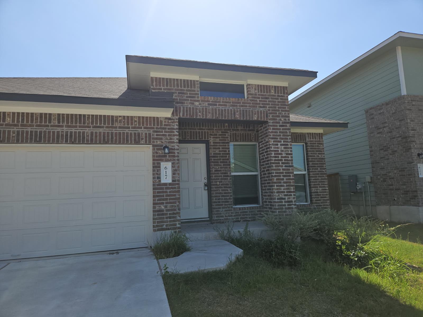 617 The Ugly Way Property Photo 1