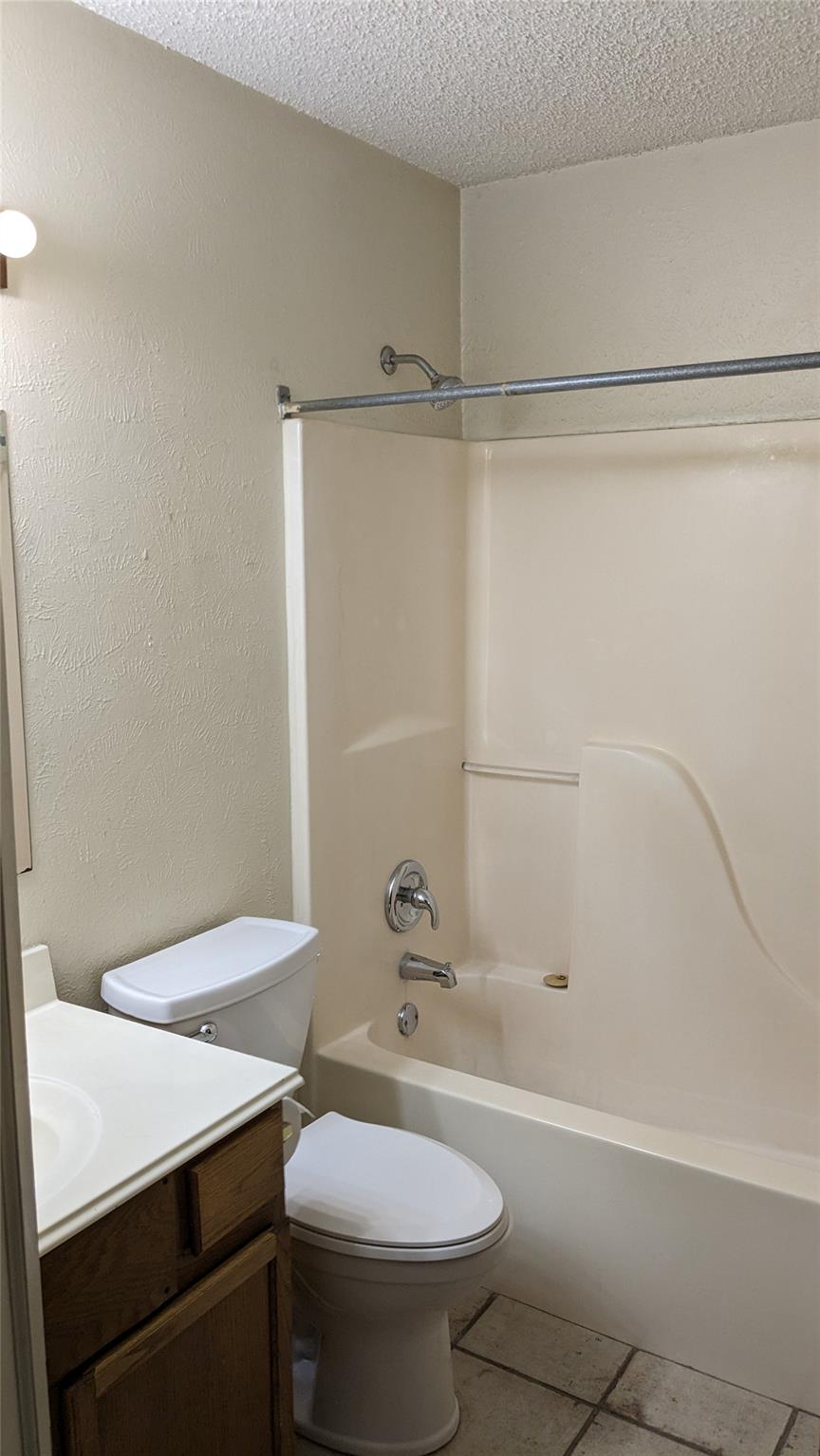 1300 N Bishop St Property Photo 12