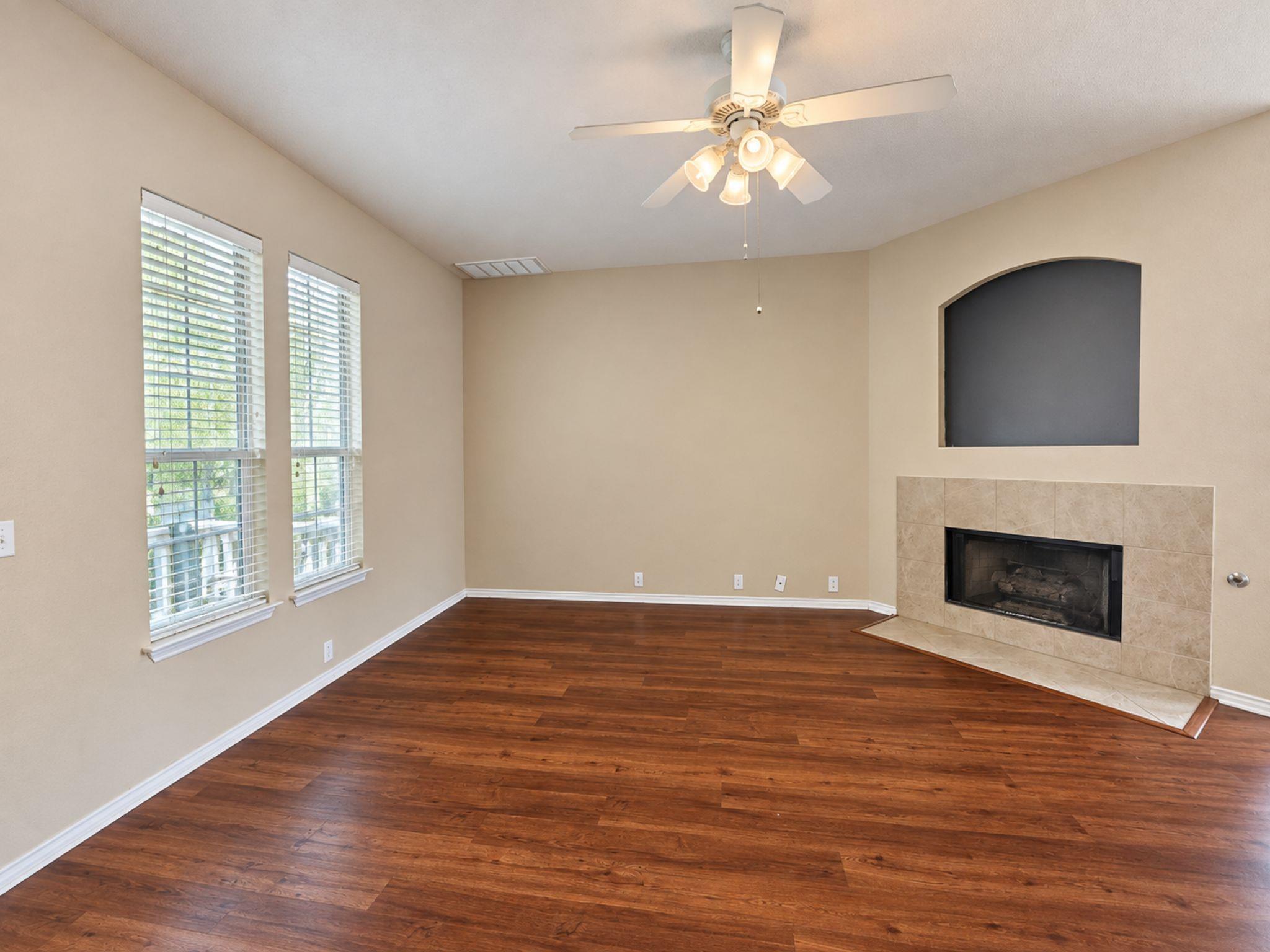 5679 Fergus Rd #b Property Photo 9